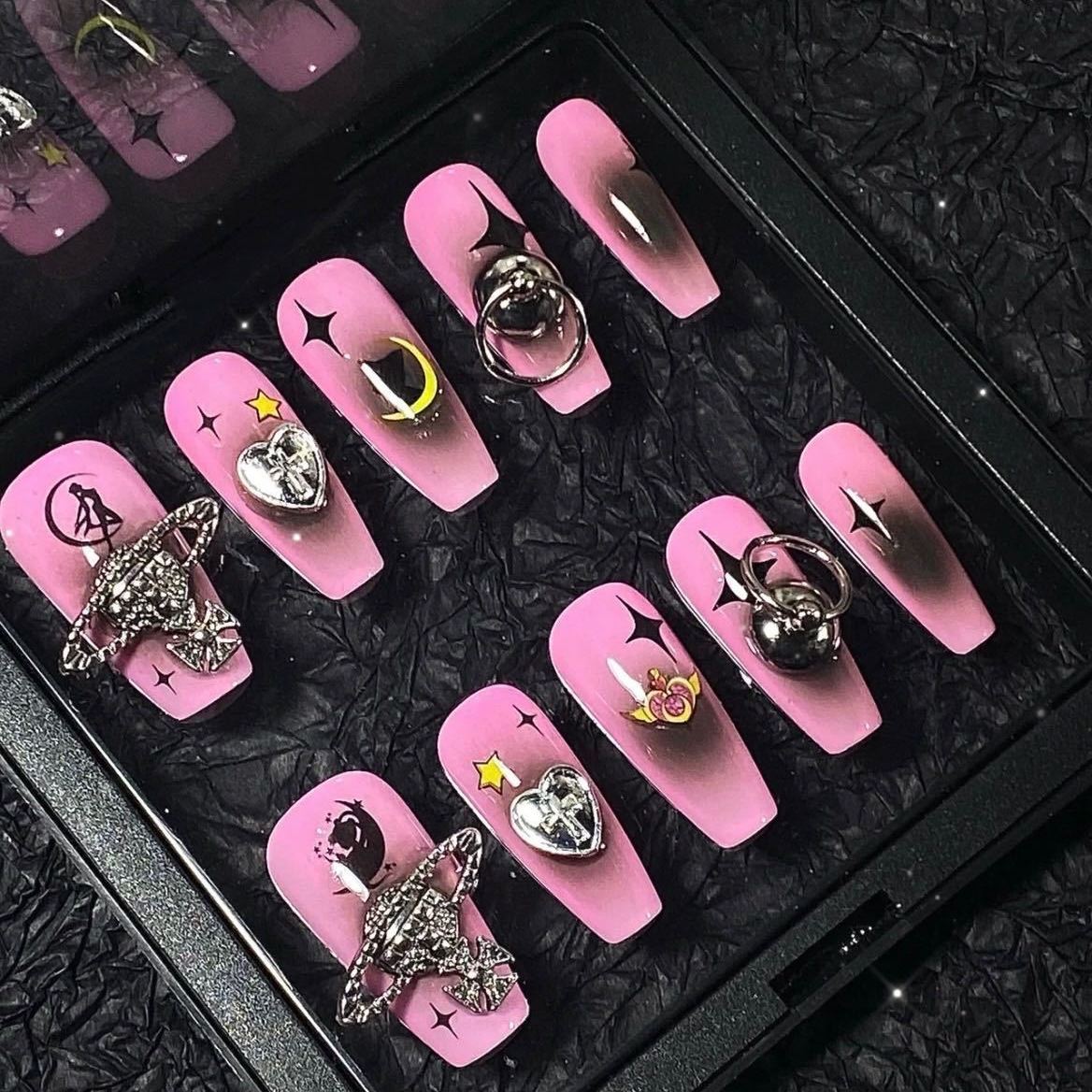 Designer: PinPin 1416.Handmade nails Press on Nails DIY Nail Art for woman girl Long Coffin pink Metal