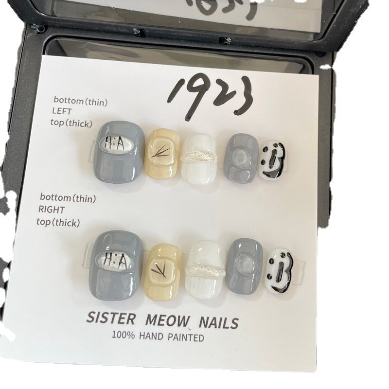 Designer: MeowMeow.Handmade Nail Designs Press on Nails DIY Nail Art for woman girl Short Square