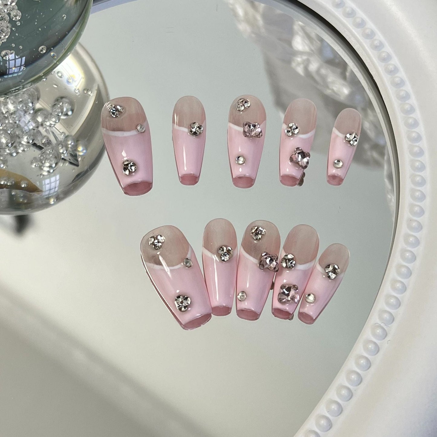 Designer: MaoMao.Handmade Nail Designs Press on Nails DIY Nail Art for woman girl