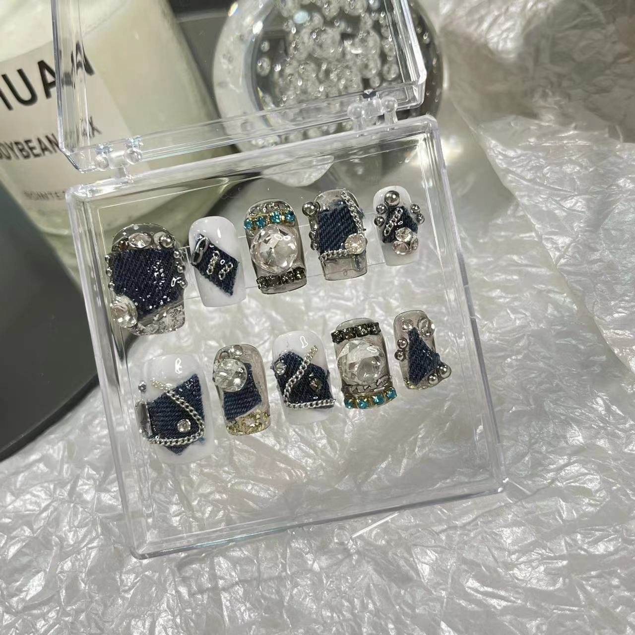 Designer: MaoMao.Handmade Nail Designs Press on Nails DIY Nail Art for woman girl