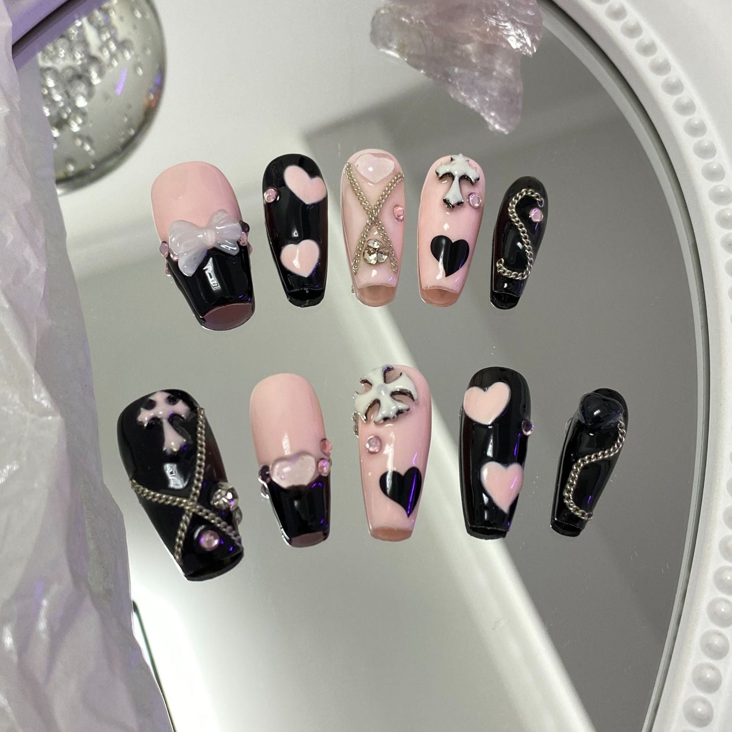 Designer: MaoMao.Handmade Nail Designs Press on Nails DIY Nail Art for woman girl