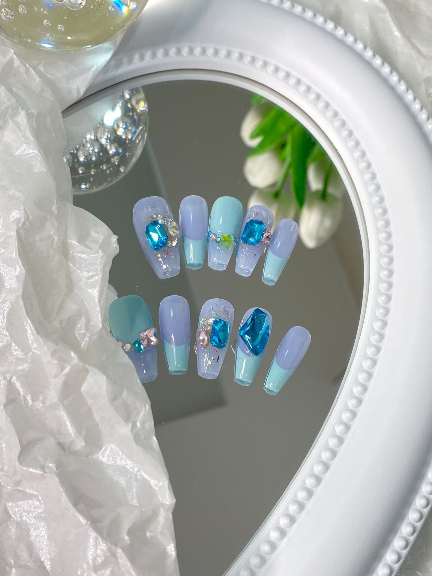 Designer: MaoMao.Handmade Nail Designs Press on Nails DIY Nail Art for woman girl