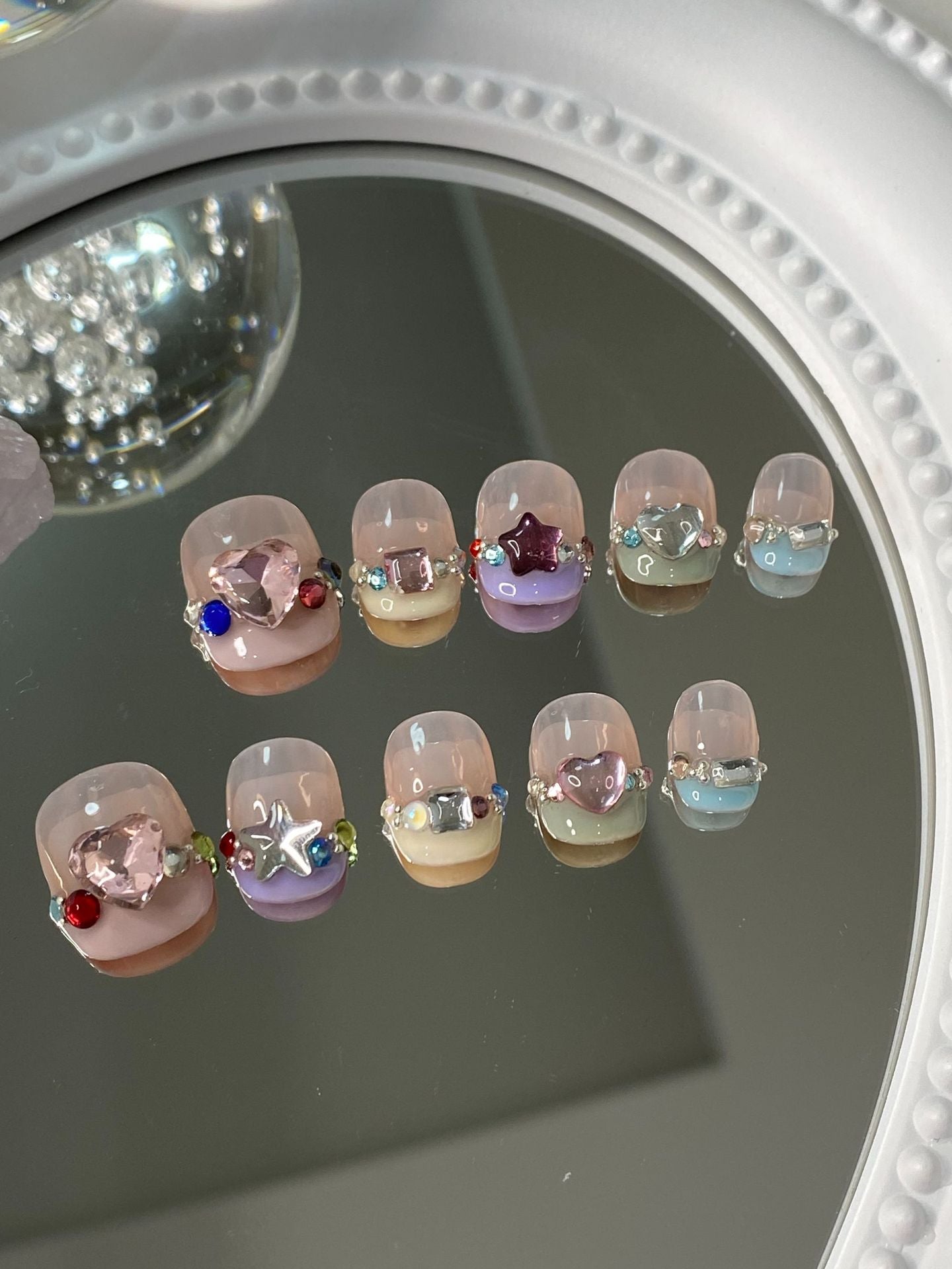Designer: MaoMao.Handmade Nail Designs Press on Nails DIY Nail Art for woman girl