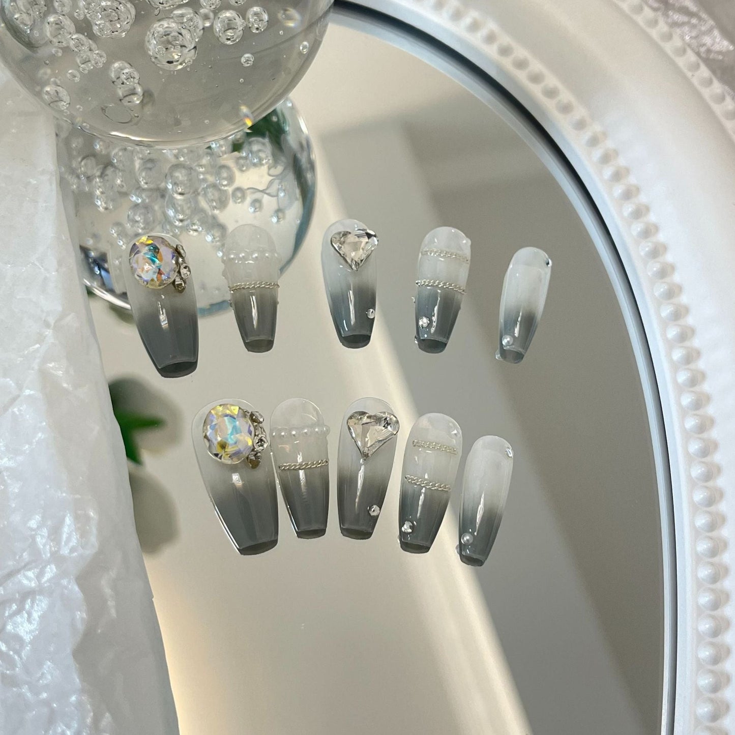 Designer: MaoMao.Handmade Nail Designs Press on Nails DIY Nail Art for woman girl