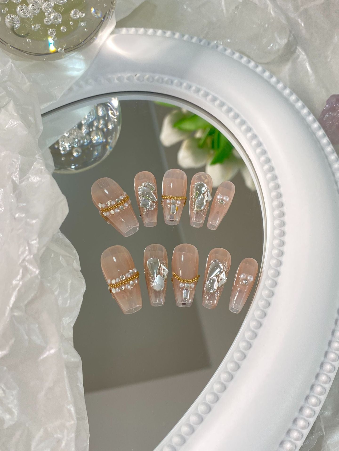 Designer: MaoMao.Handmade Nail Designs Press on Nails DIY Nail Art for woman girl