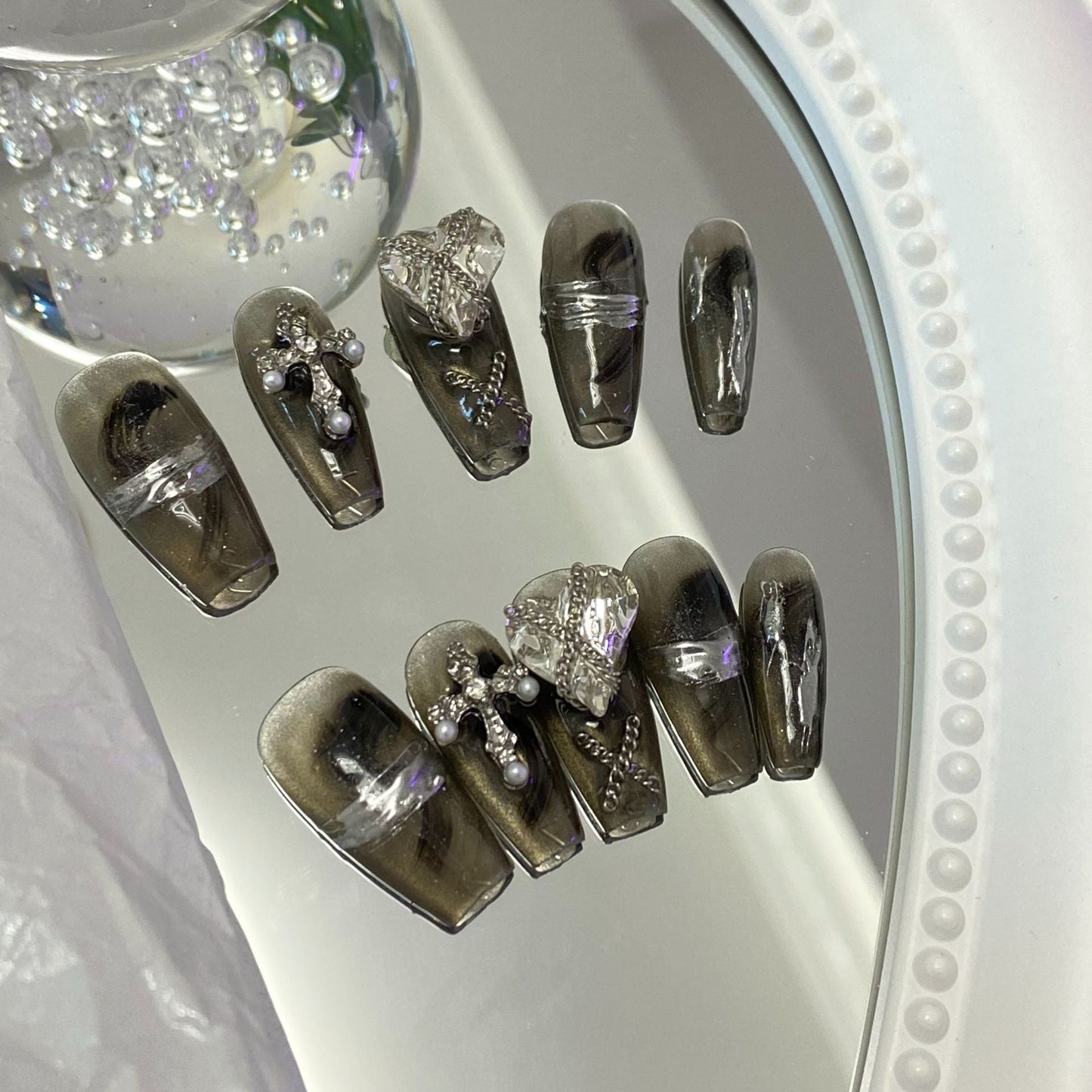 Designer: MaoMao.Handmade Nail Designs Press on Nails DIY Nail Art for woman girl