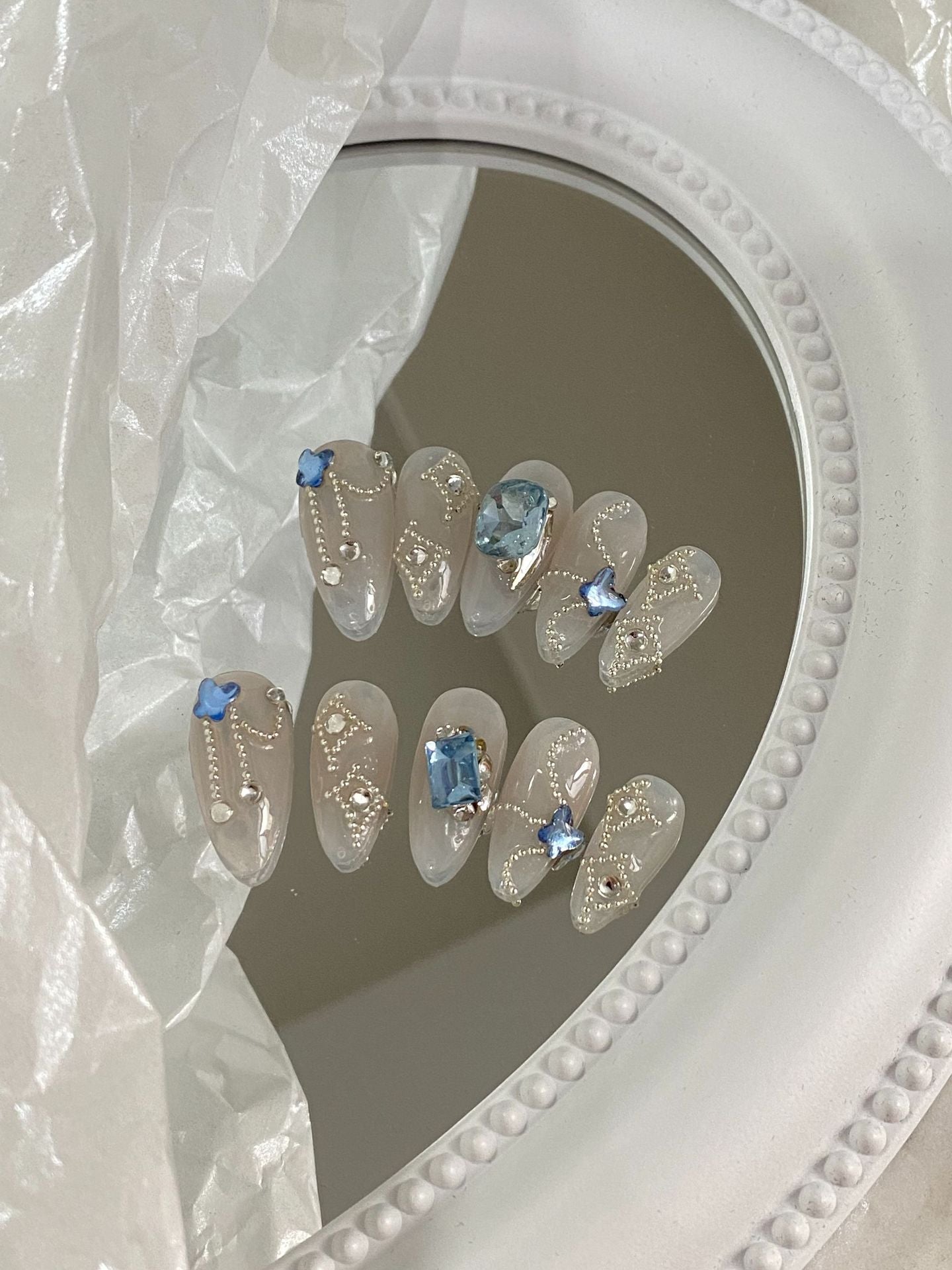 Designer: MaoMao.Handmade Nail Designs Press on Nails DIY Nail Art for woman girl