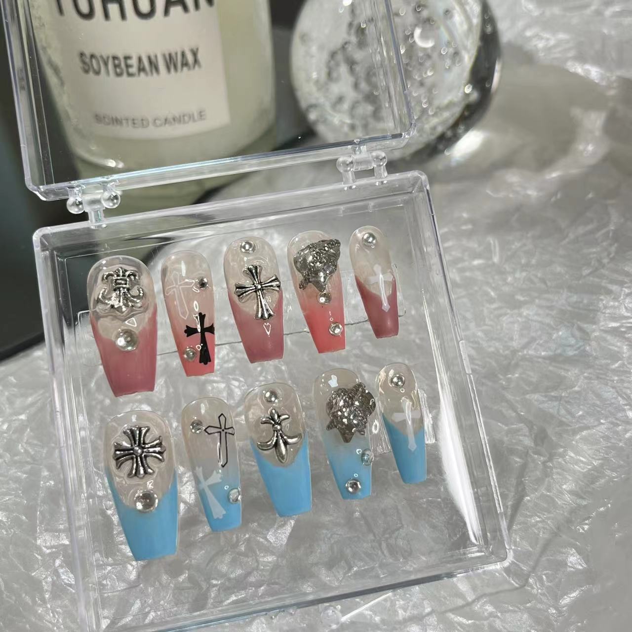 Designer: MaoMao.Handmade Nail Designs Press on Nails DIY Nail Art for woman girl
