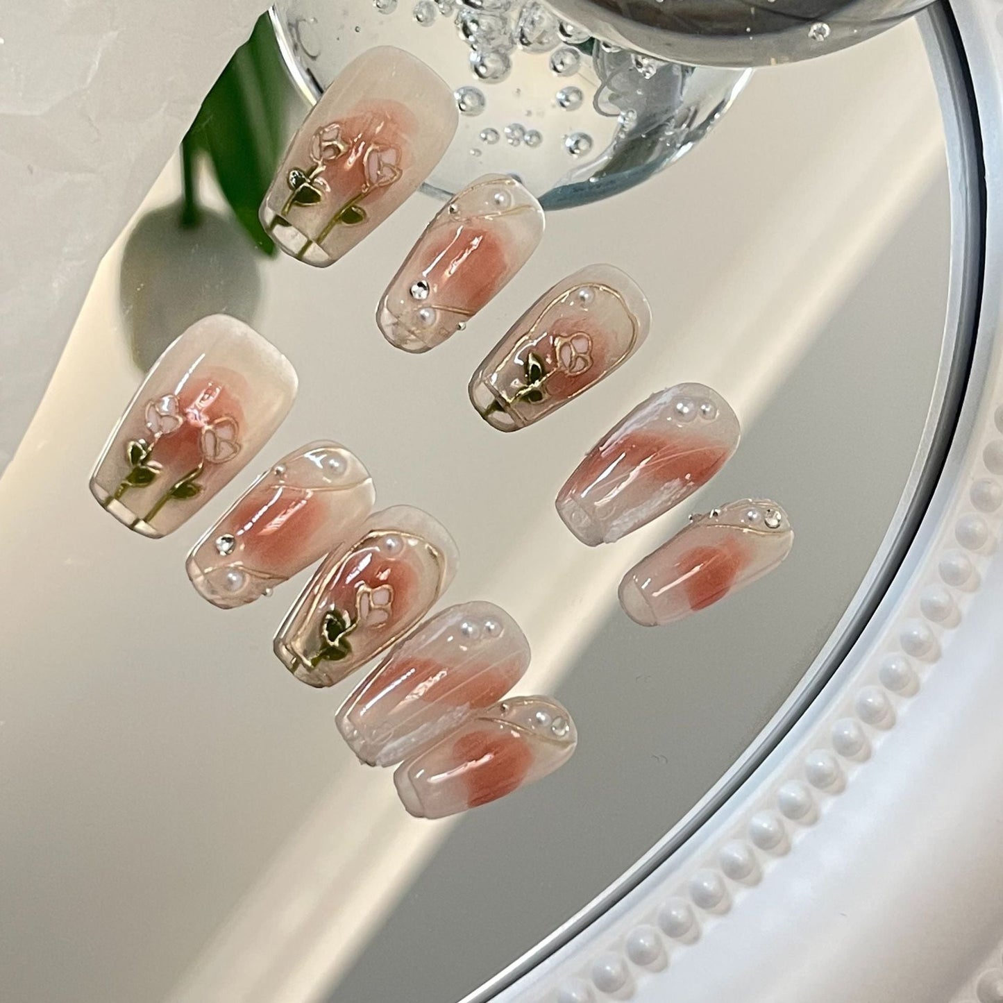 Designer: MaoMao.Handmade Nail Designs Press on Nails DIY Nail Art for woman girl