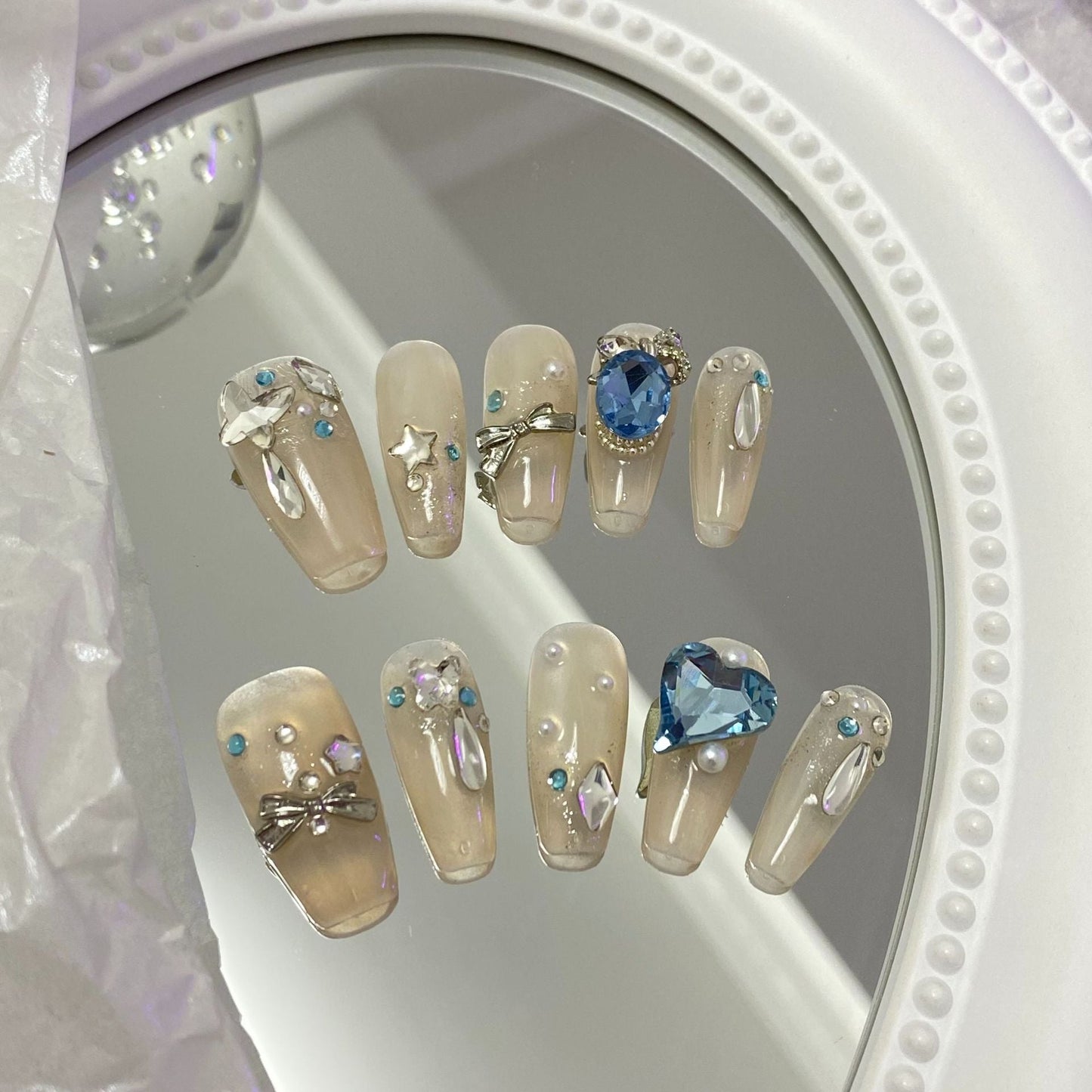 Designer: MaoMao.Handmade Nail Designs Press on Nails DIY Nail Art for woman girl