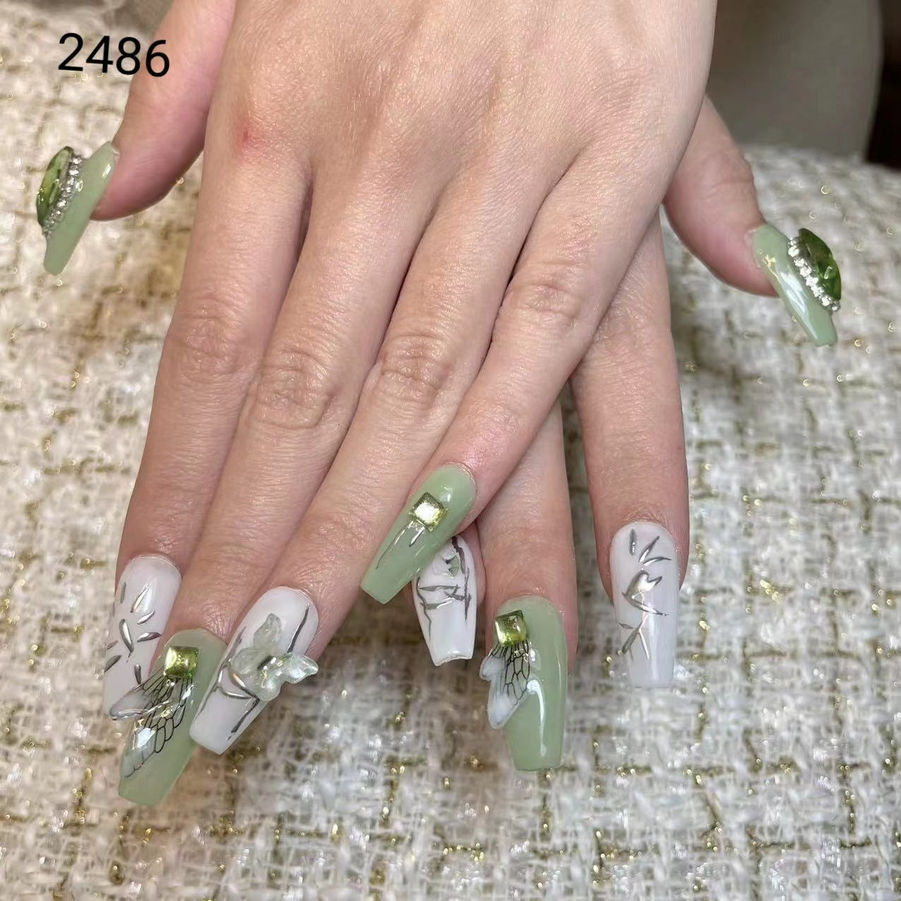 Designer: MaoMao.Handmade Nail Designs Press on Nails DIY Nail Art for woman girl