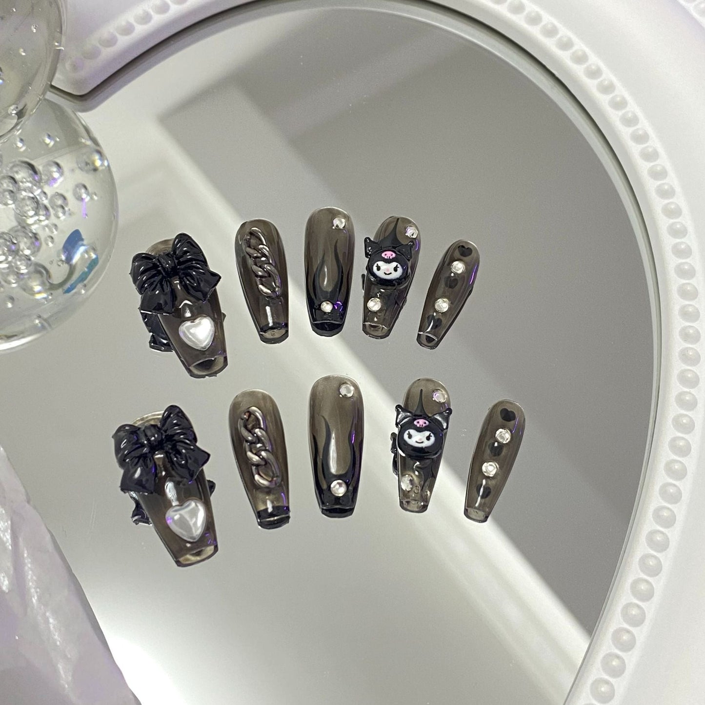 Designer: MaoMao.Handmade Nail Designs Press on Nails DIY Nail Art for woman girl