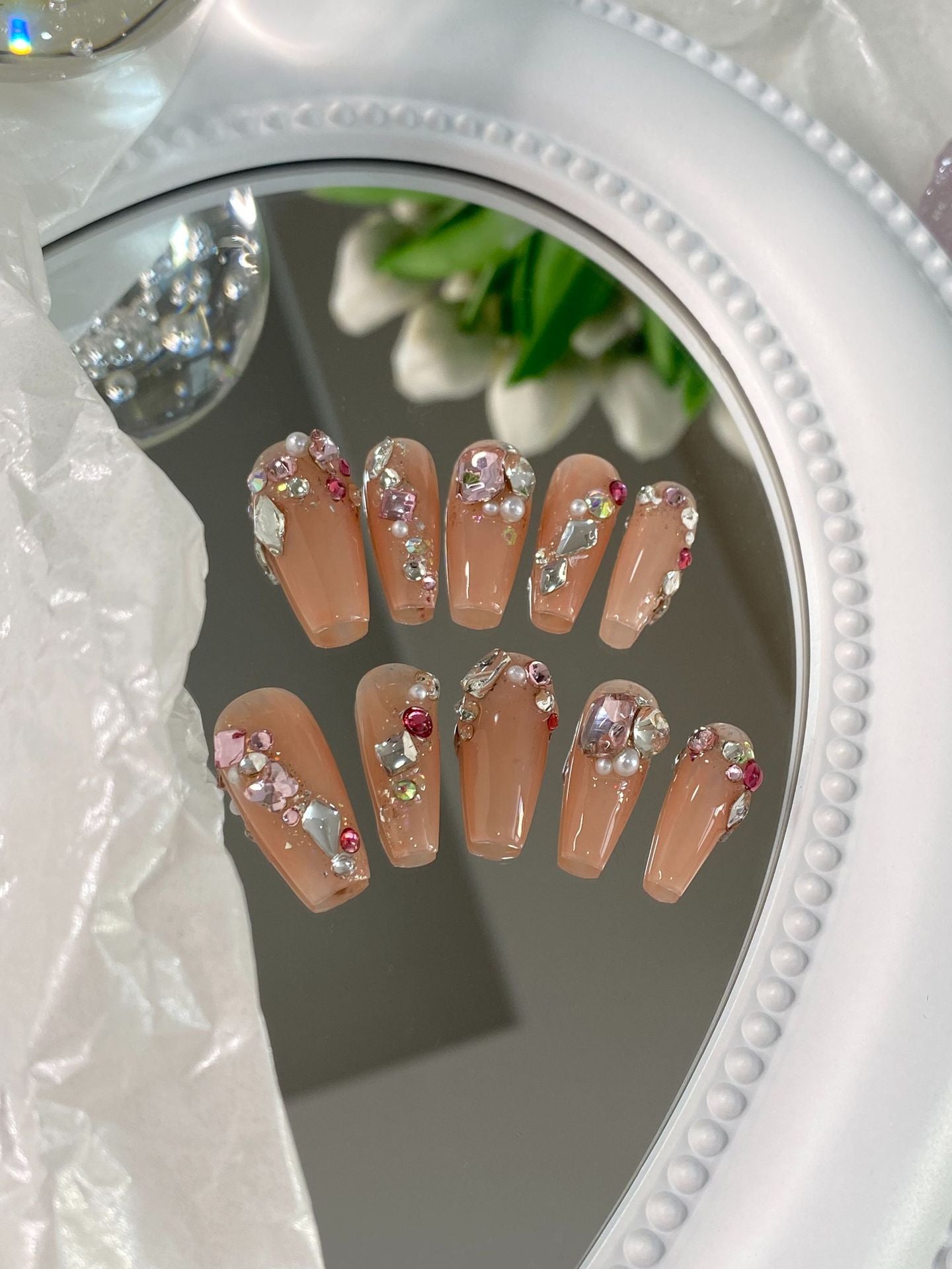Designer: MaoMao.Handmade Nail Designs Press on Nails DIY Nail Art for woman girl