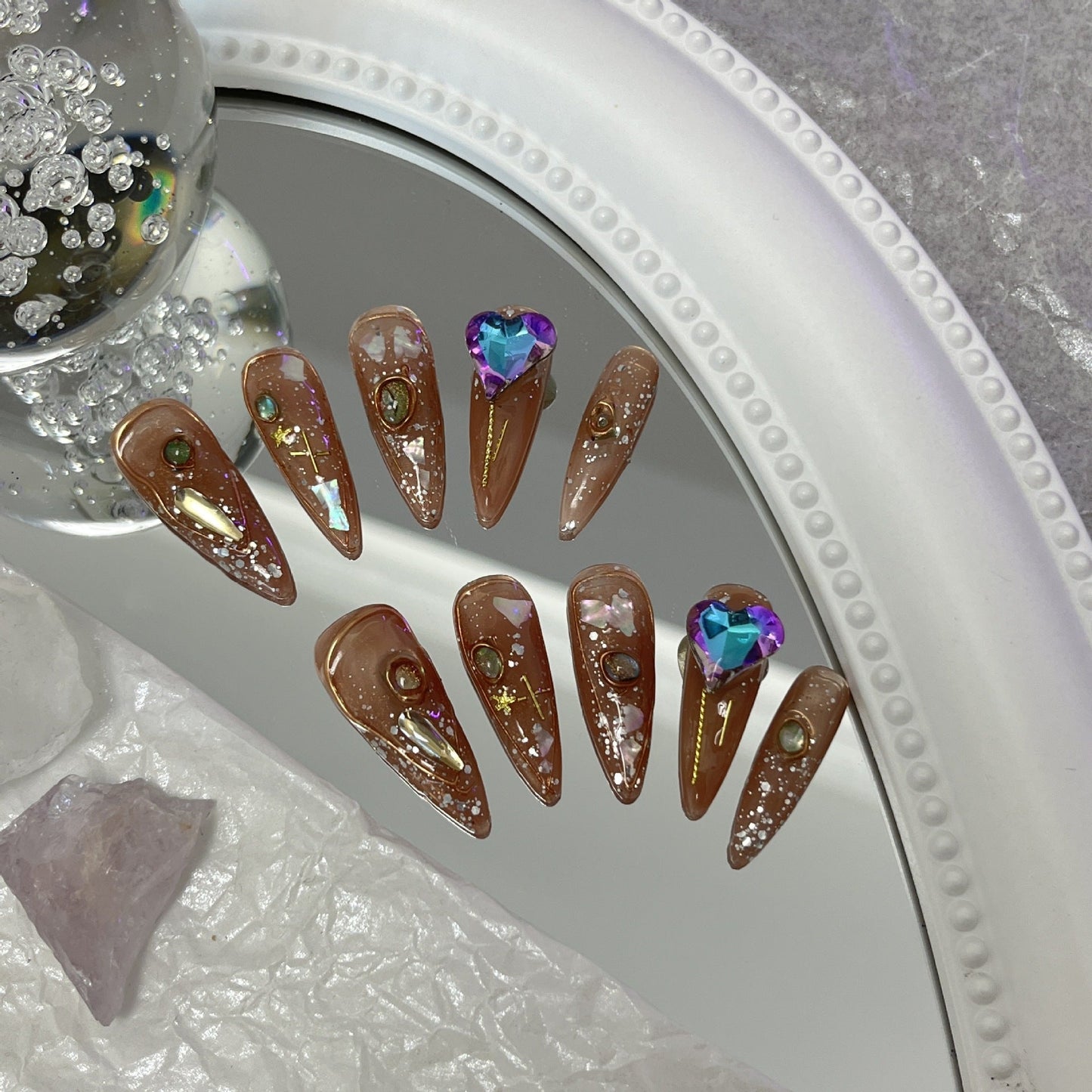 Designer: MaoMao.Handmade Nail Designs Press on Nails DIY Nail Art for woman girl