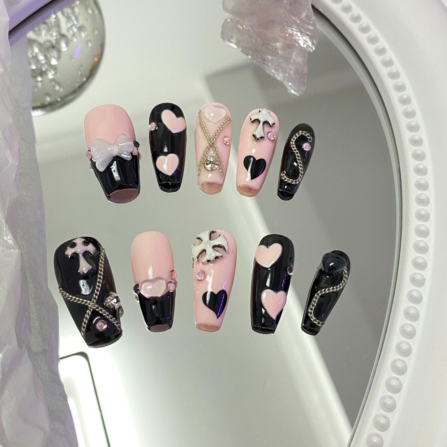 Designer: MaoMao.Handmade Nail Designs Press on Nails DIY Nail Art for woman girl