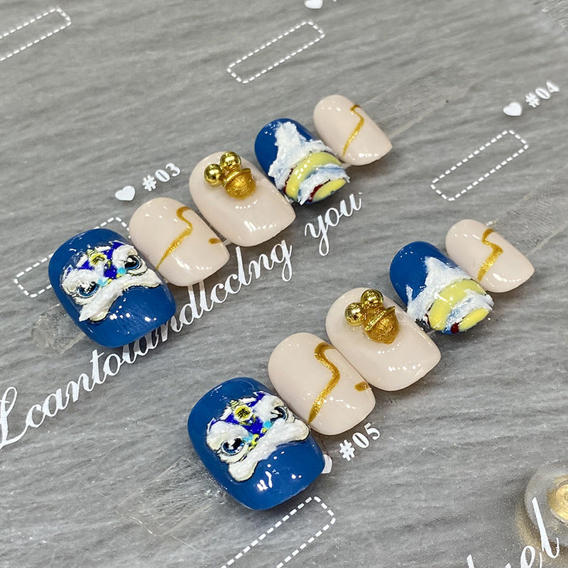 Designer: HuaHua.Handmade nails Press on Nails DIY Nail Art for woman girl Short Square blue