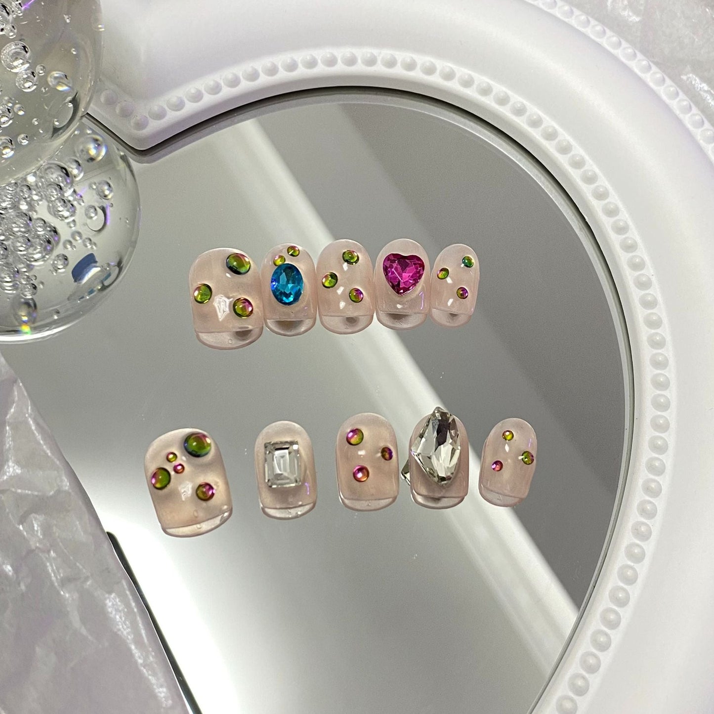 Designer: MaoMao.Handmade Nail Designs Press on Nails DIY Nail Art for woman girl