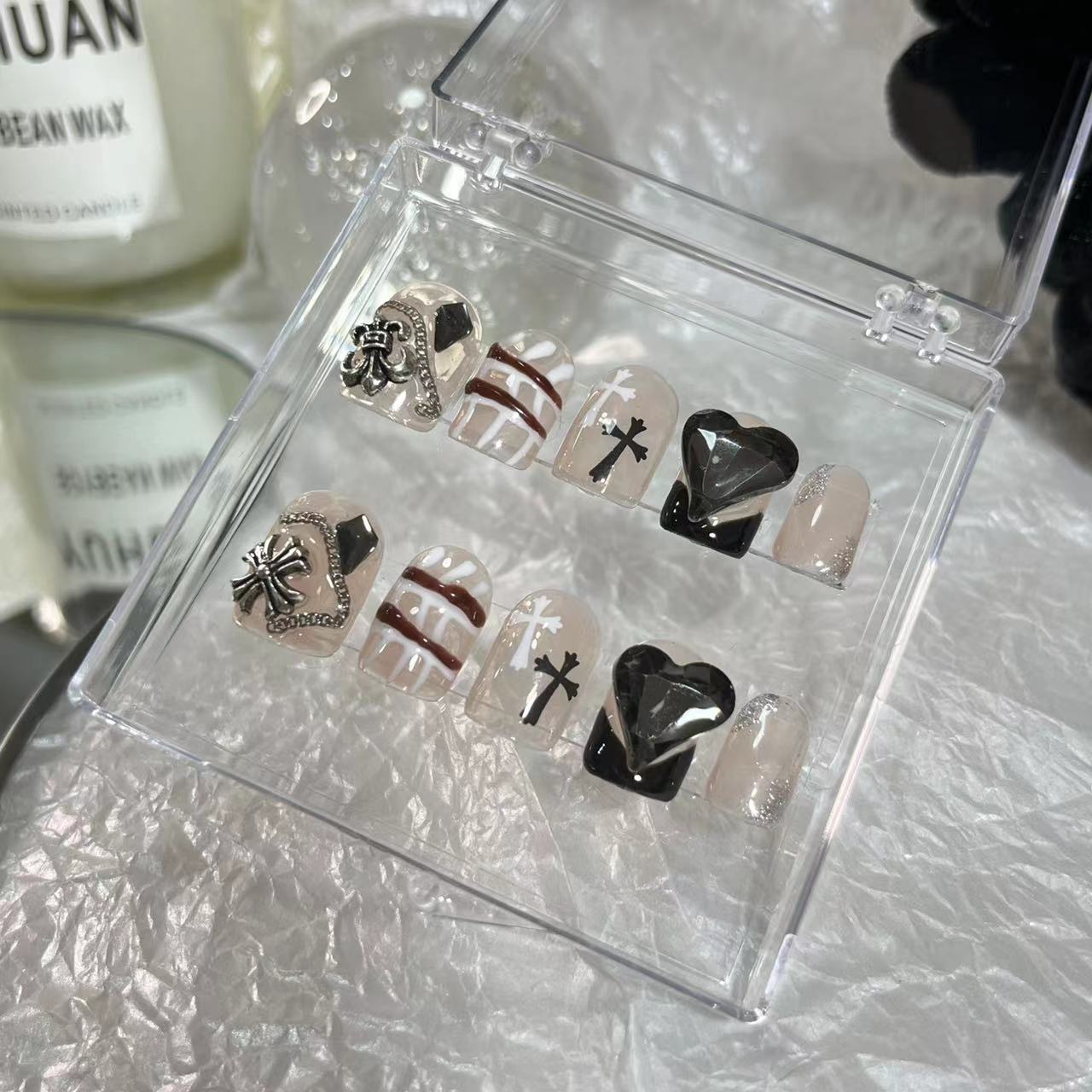 Designer: MaoMao.Handmade Nail Designs Press on Nails DIY Nail Art for woman girl