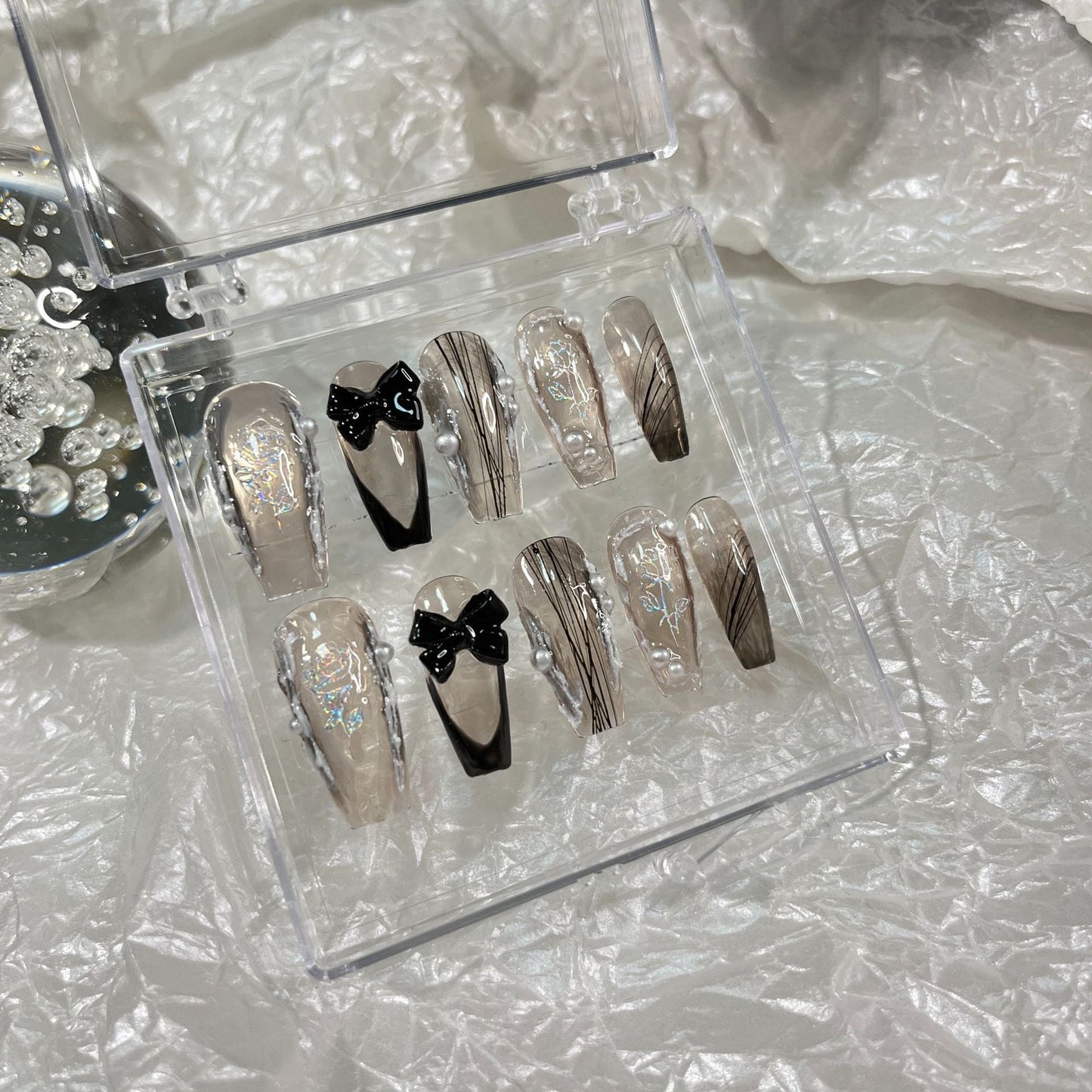 Designer: MaoMao.Handmade Nail Designs Press on Nails DIY Nail Art for woman girl
