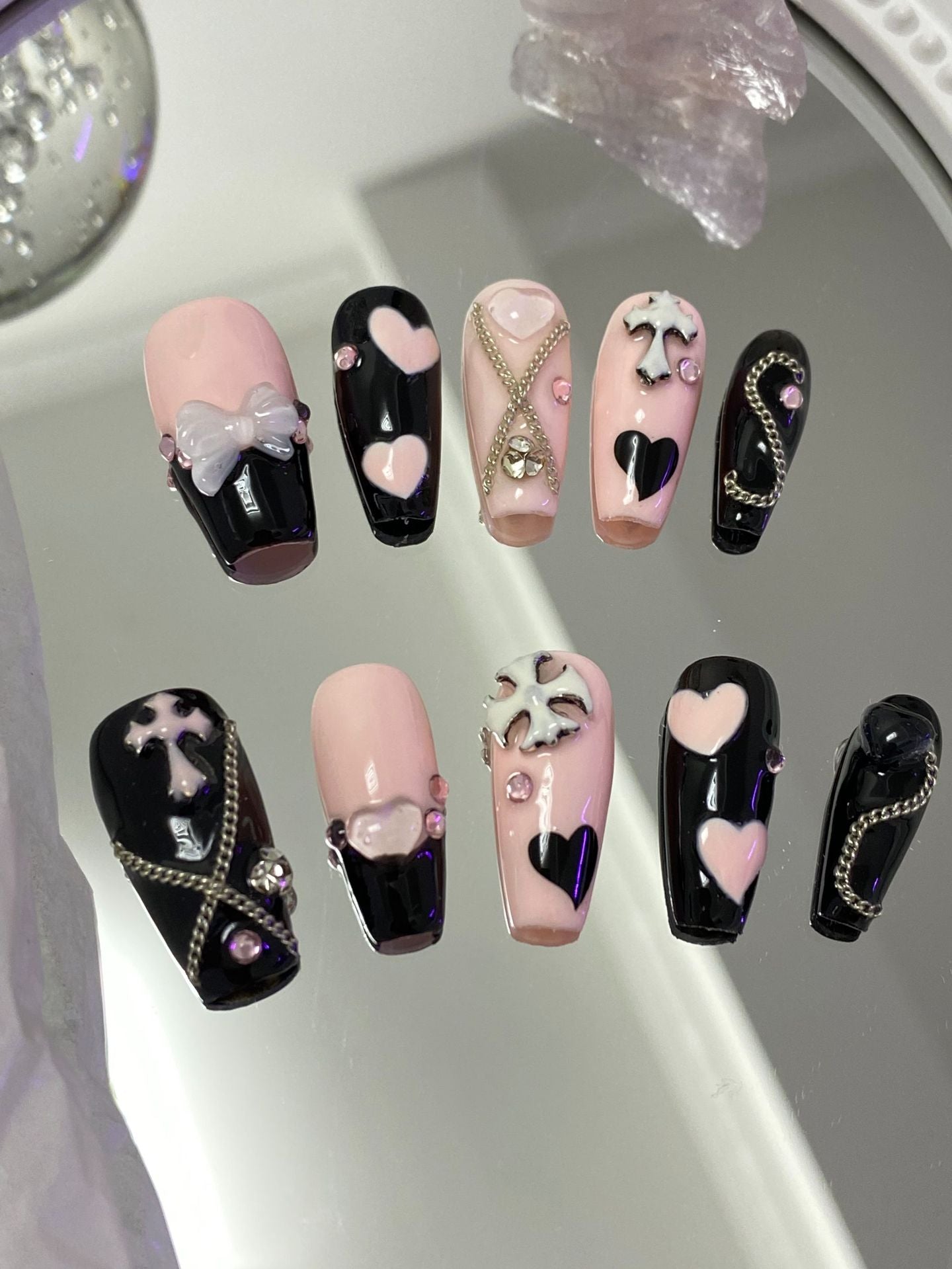 Designer: MaoMao.Handmade Nail Designs Press on Nails DIY Nail Art for woman girl