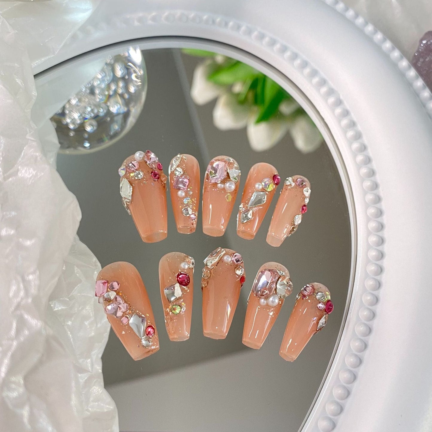 Designer: MaoMao.Handmade Nail Designs Press on Nails DIY Nail Art for woman girl
