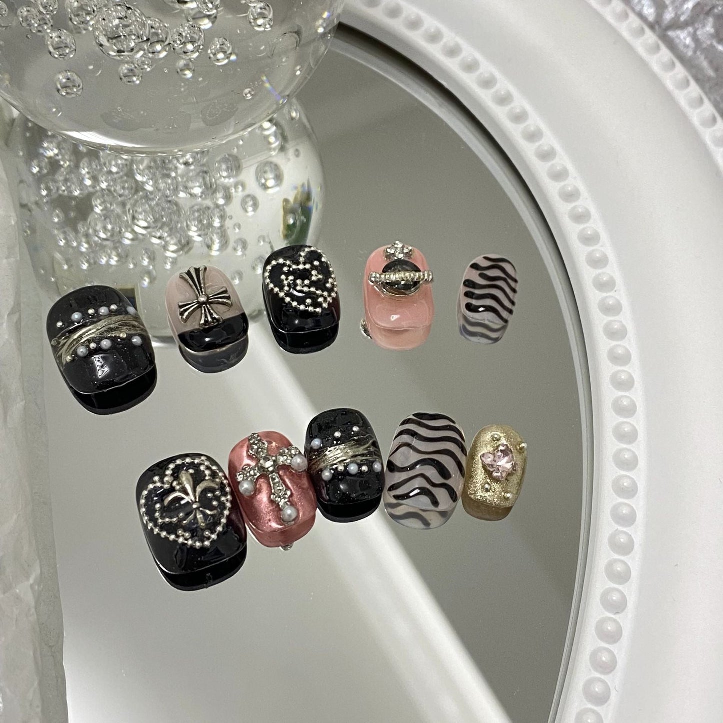 Designer: MaoMao.Handmade Nail Designs Press on Nails DIY Nail Art for woman girl