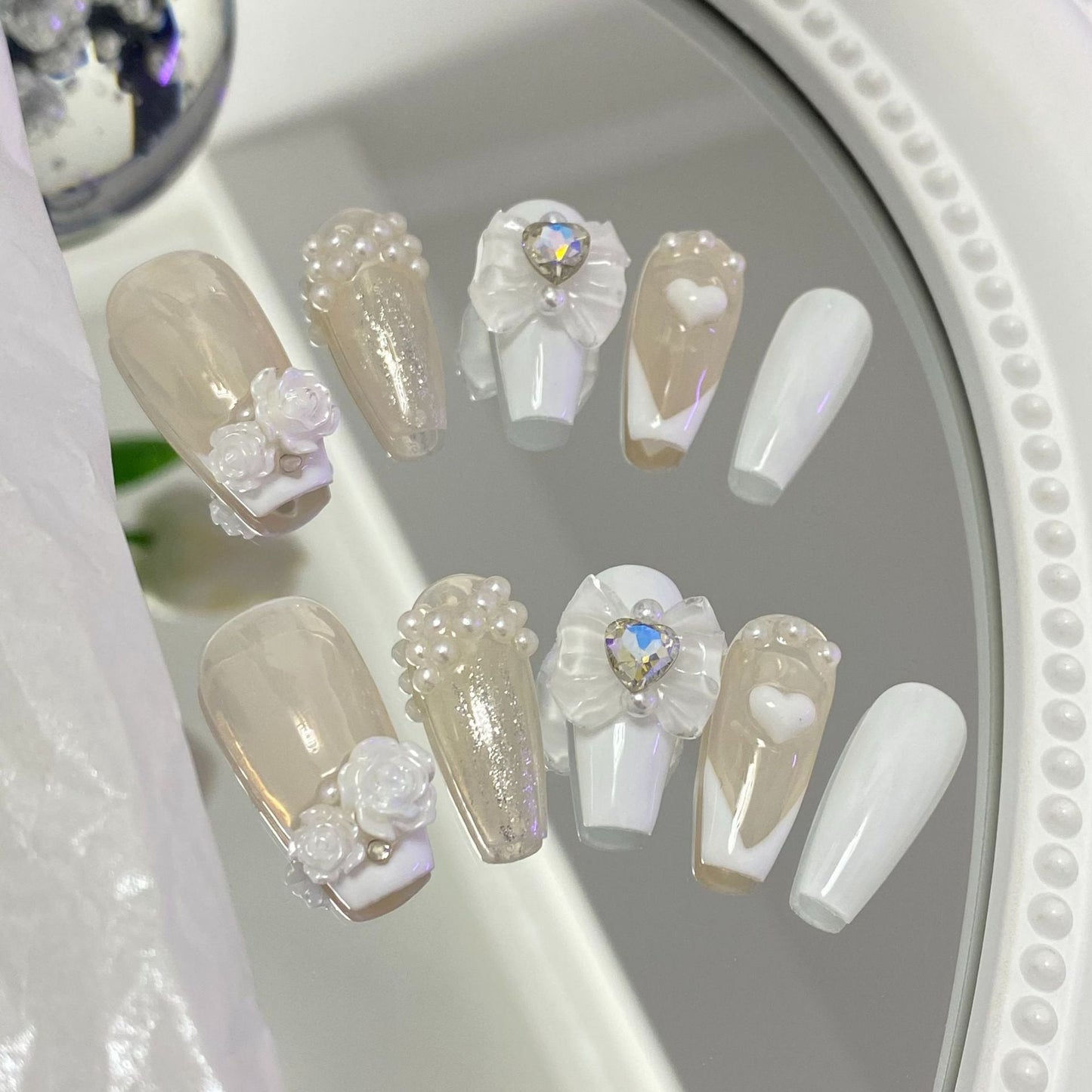 Designer: MaoMao.Handmade Nail Designs Press on Nails DIY Nail Art for woman girl