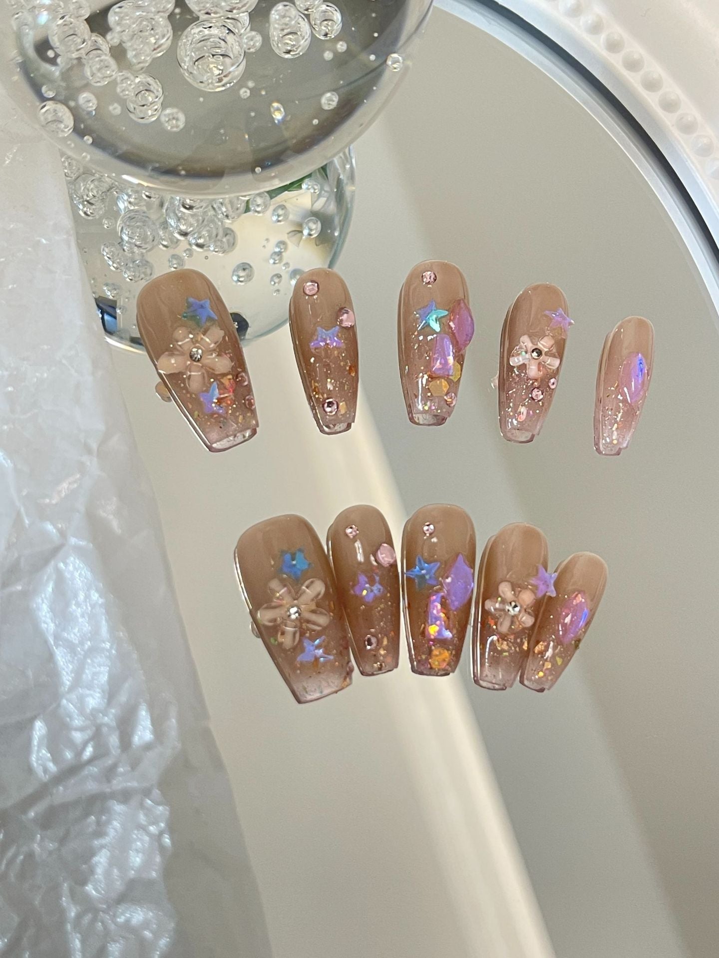 Designer: MaoMao.Handmade Nail Designs Press on Nails DIY Nail Art for woman girl
