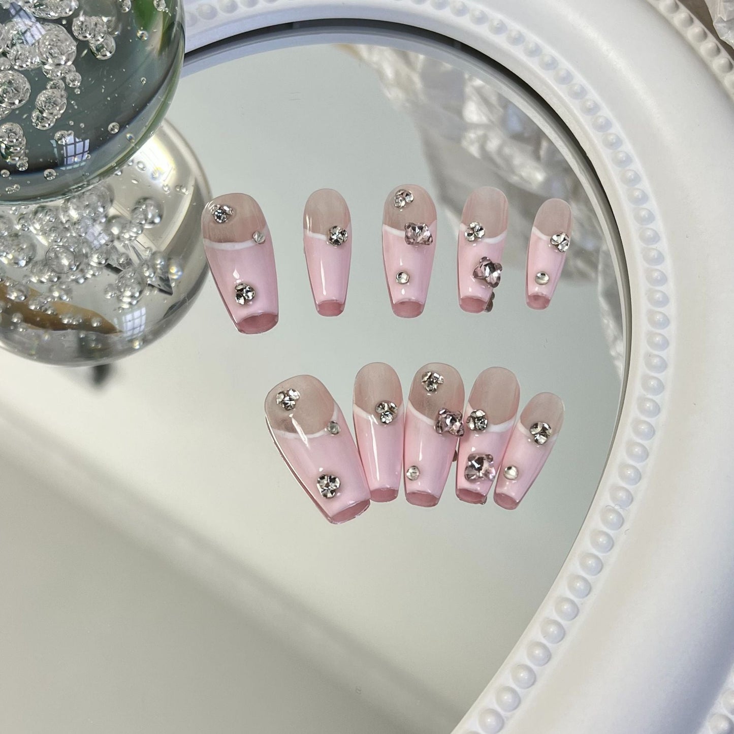 Designer: MaoMao.Handmade Nail Designs Press on Nails DIY Nail Art for woman girl