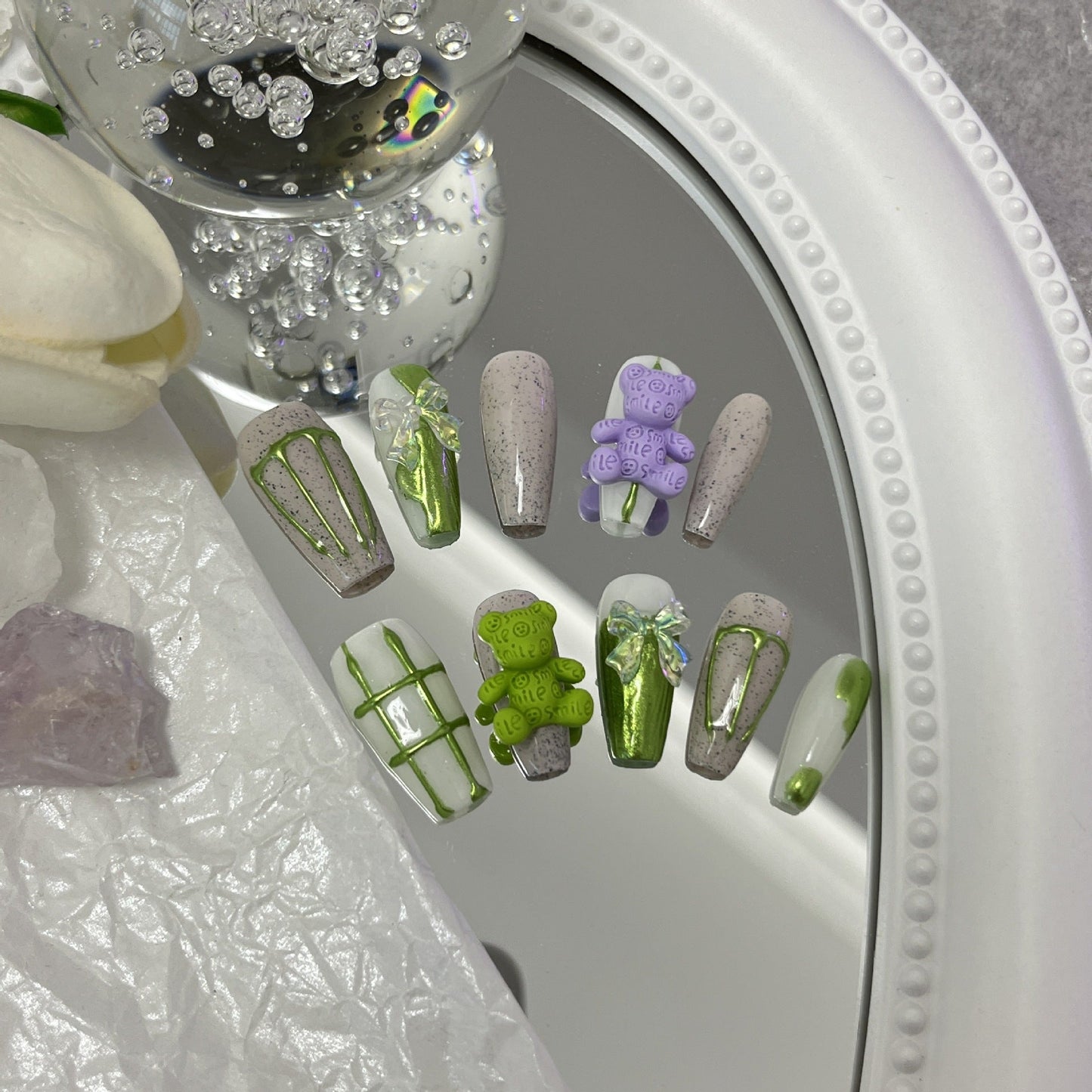 Designer: MaoMao.Handmade Nail Designs Press on Nails DIY Nail Art for woman girl