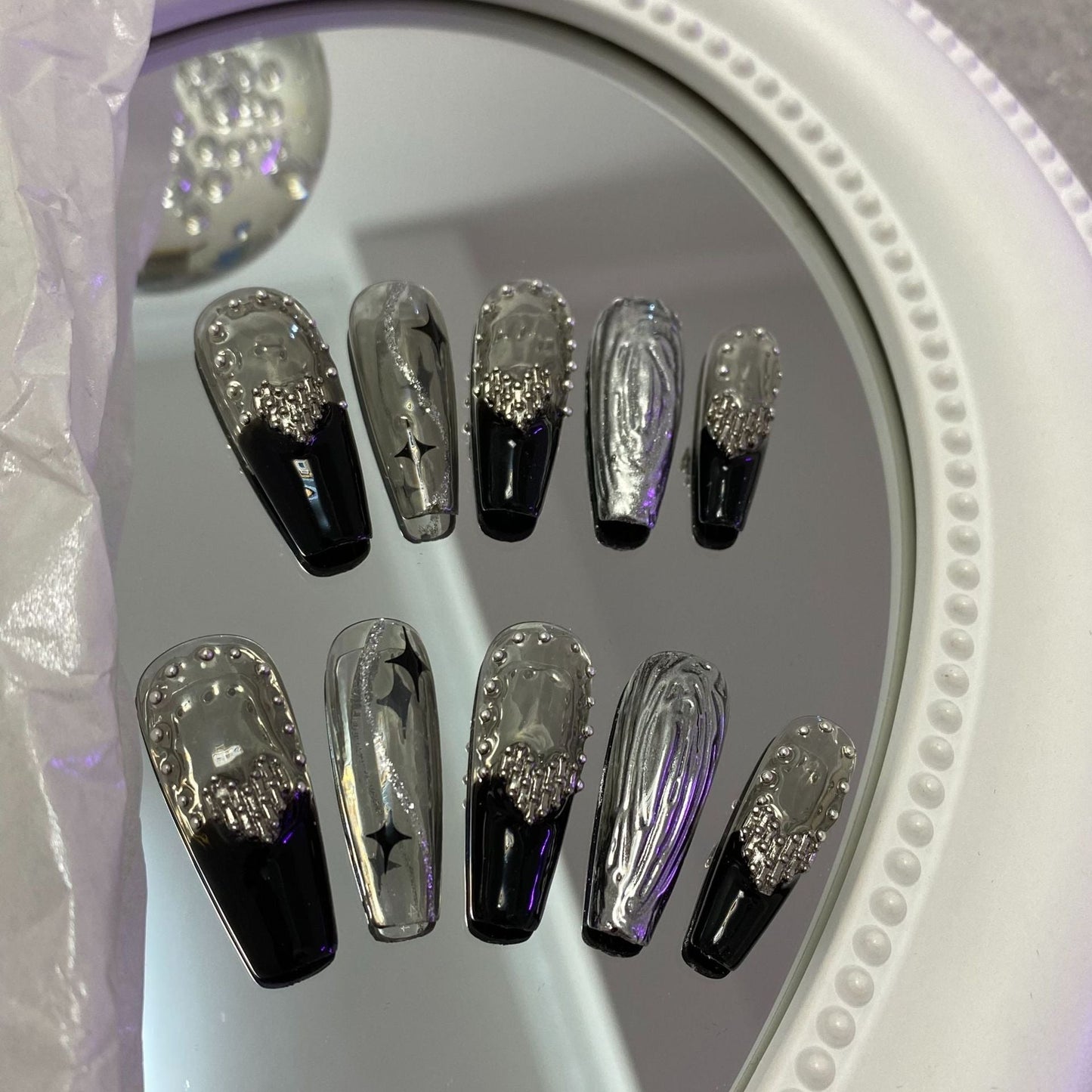 Designer: MaoMao.Handmade Nail Designs Press on Nails DIY Nail Art for woman girl