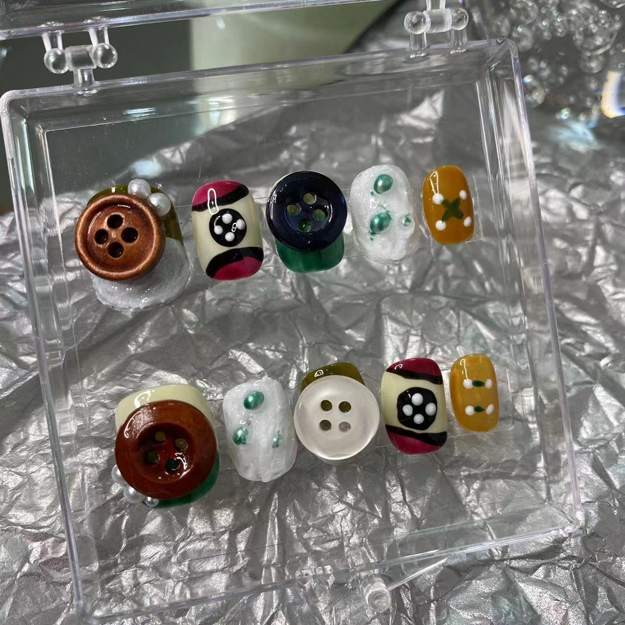 Designer: MaoMao.Handmade Nail Designs Press on Nails DIY Nail Art for woman girl