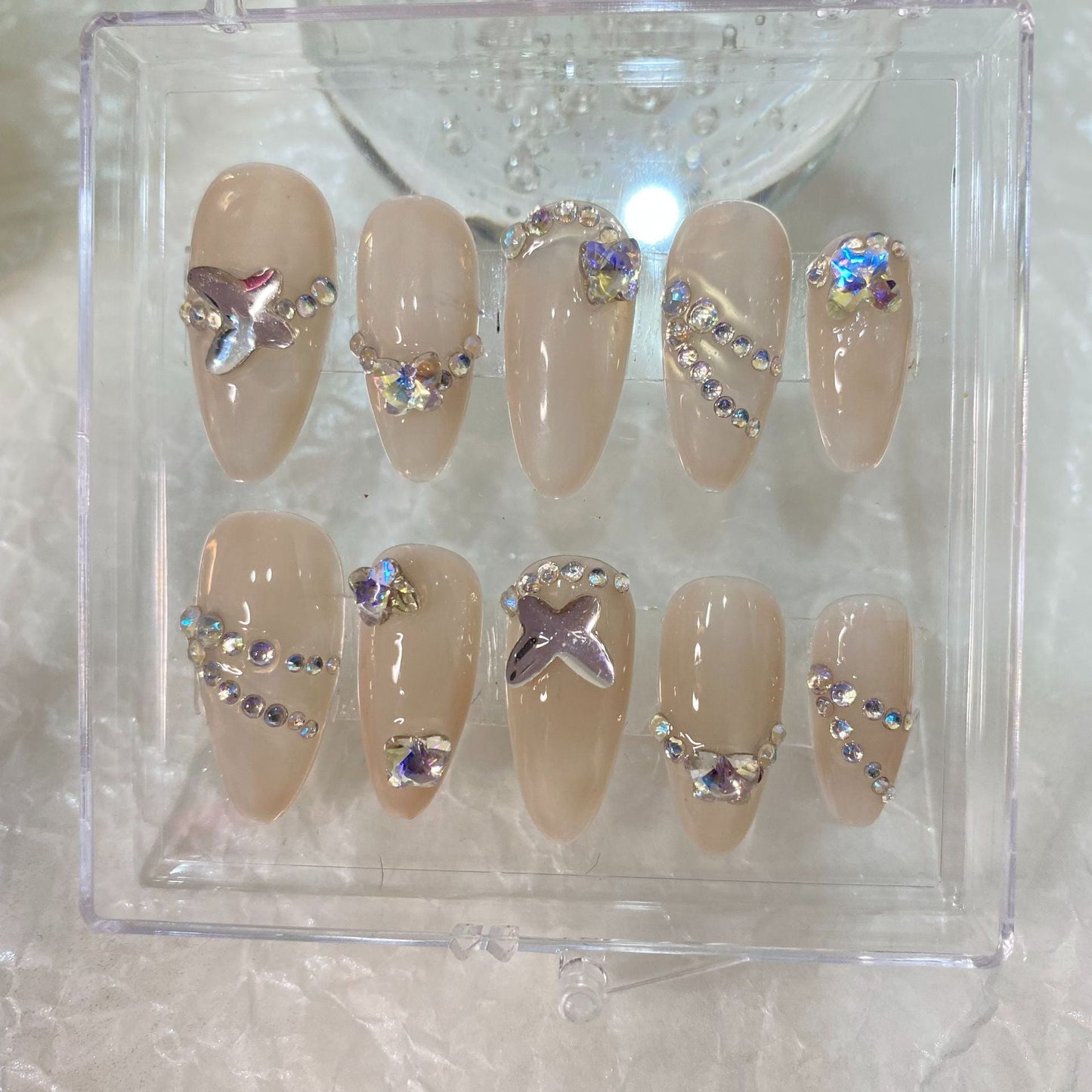 Designer: MaoMao.Handmade Nail Designs Press on Nails DIY Nail Art for woman girl