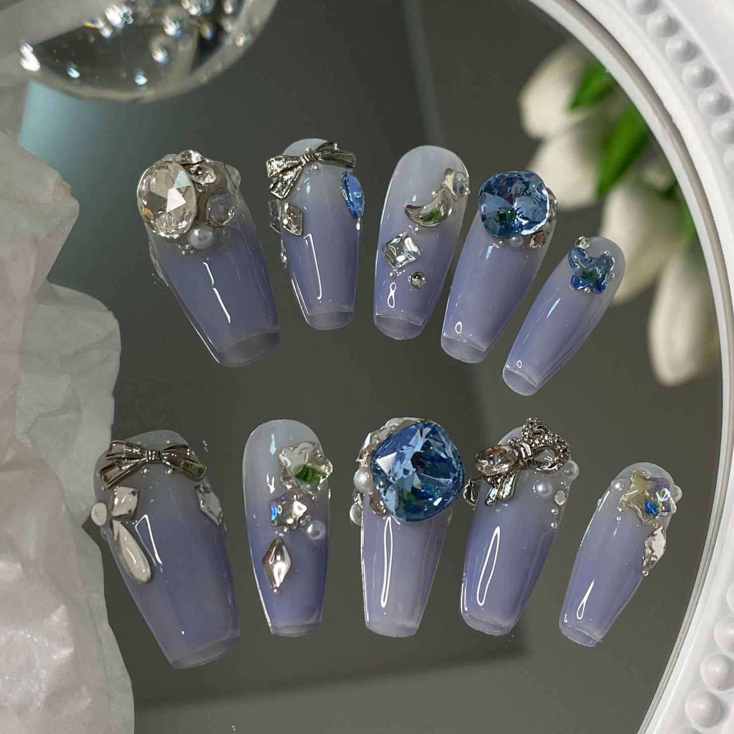 Designer: MaoMao.Handmade Nail Designs Press on Nails DIY Nail Art for woman girl