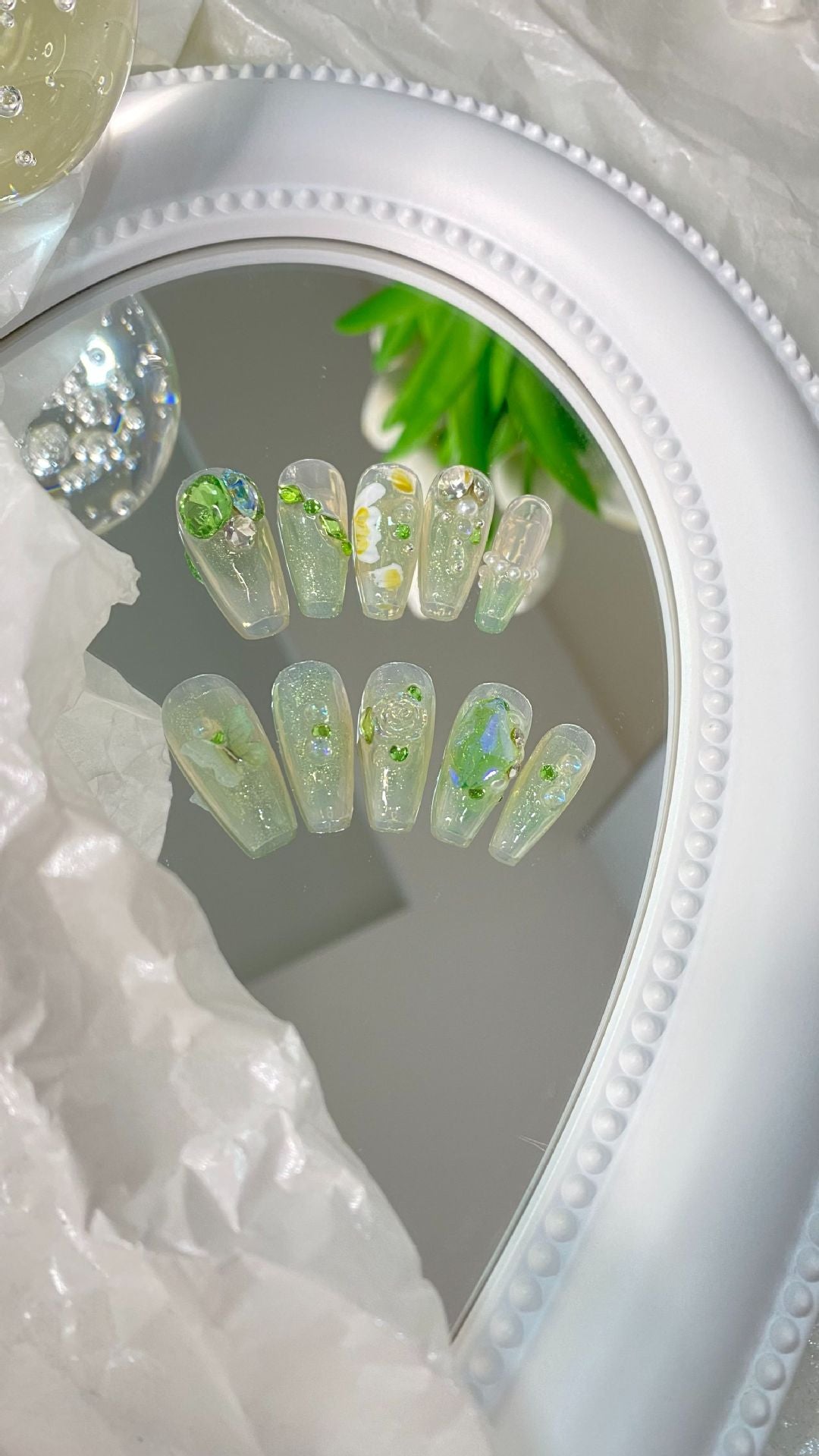 Designer: MaoMao.Handmade Nail Designs Press on Nails DIY Nail Art for woman girl