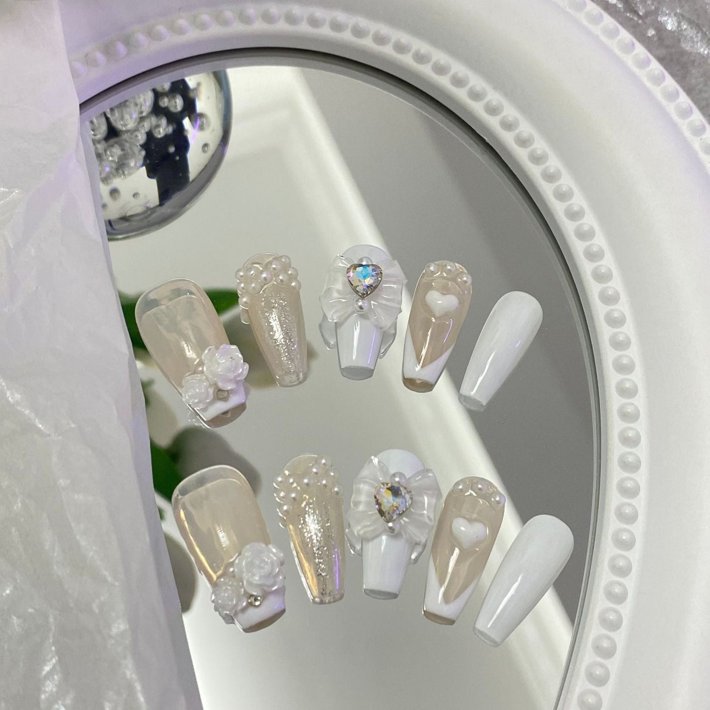 Designer: MaoMao.Handmade Nail Designs Press on Nails DIY Nail Art for woman girl