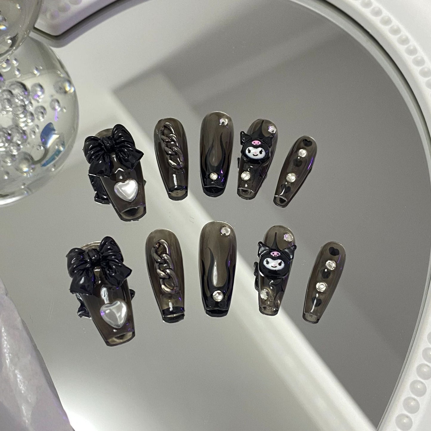 Designer: MaoMao.Handmade Nail Designs Press on Nails DIY Nail Art for woman girl