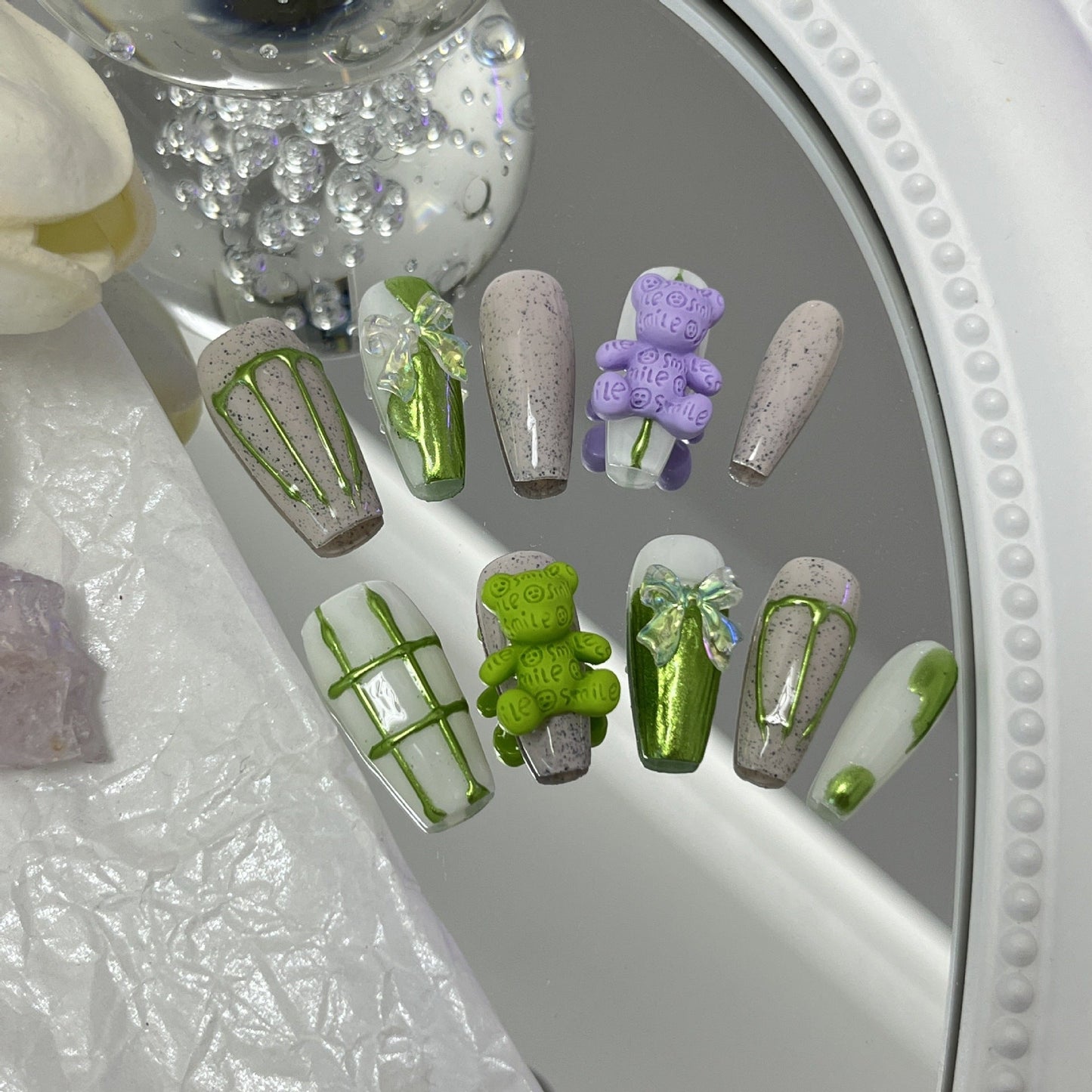 Designer: MaoMao.Handmade Nail Designs Press on Nails DIY Nail Art for woman girl