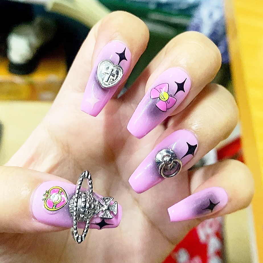 Designer: PinPin 1416.Handmade nails Press on Nails DIY Nail Art for woman girl Long Coffin pink Metal