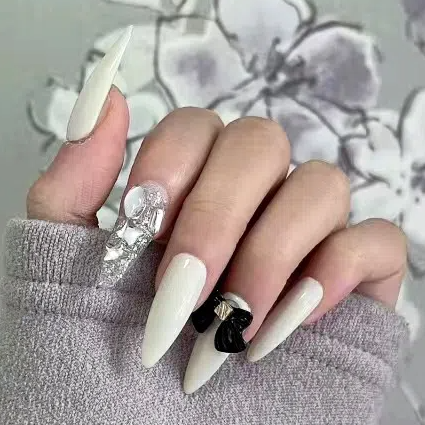Designer: DuoDuo 1615.Handmade nails Press on Nails DIY Nail Art for woman girl Long Almond white