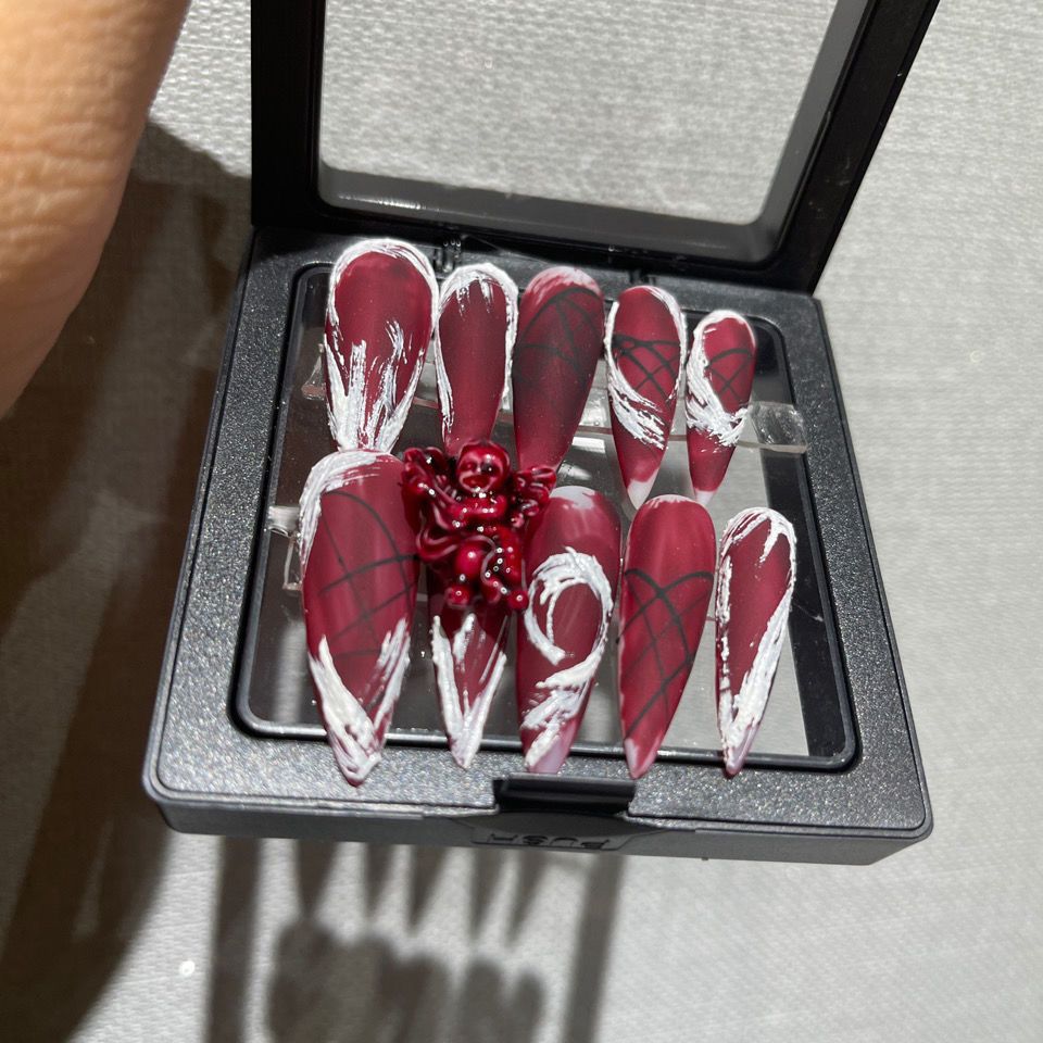 Designer: DuoDuo 1619.Handmade nails Press on Nails DIY Nail Art for woman girl Almond red Long