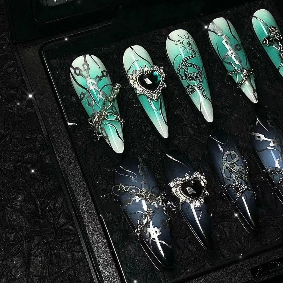 Designer: PinPin 1406.Handmade nails Press on Nails DIY Nail Art for woman girl Long Almond Metal green blue