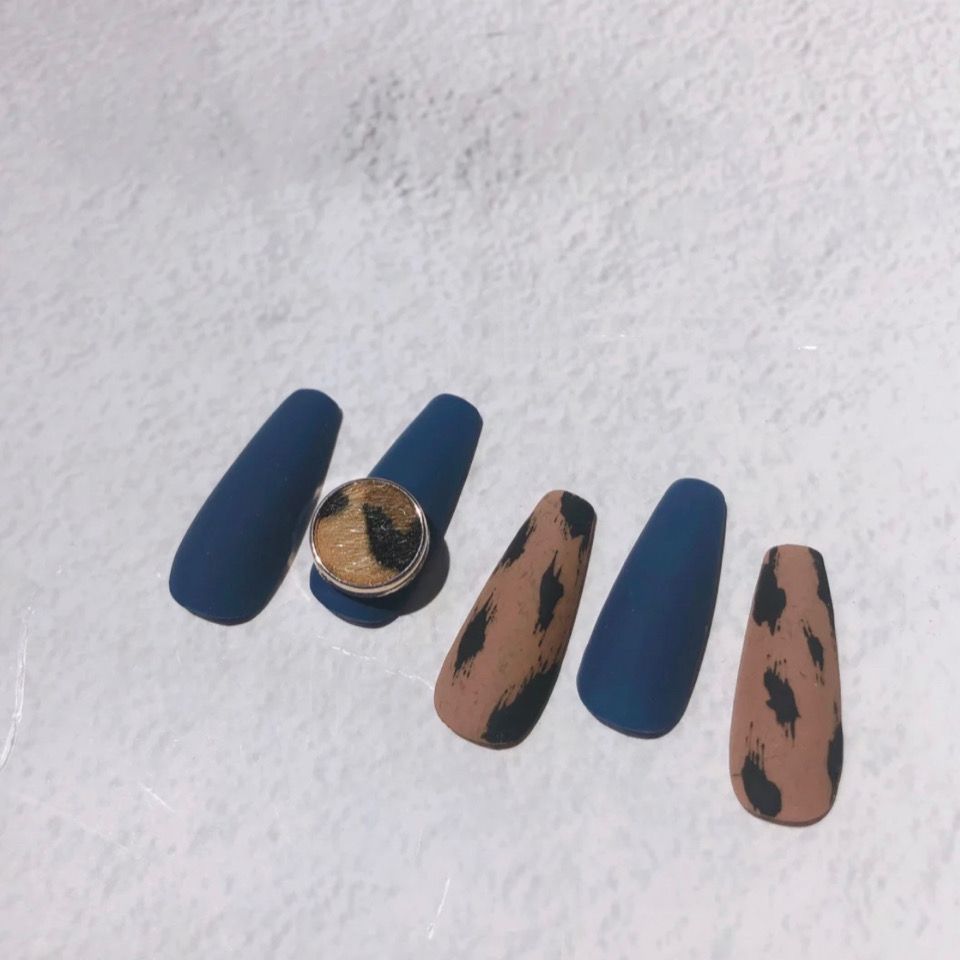 Designer: DuoDuo 2021.Handmade nails Press on Nails DIY Nail Art for woman girl Long Coffin blue