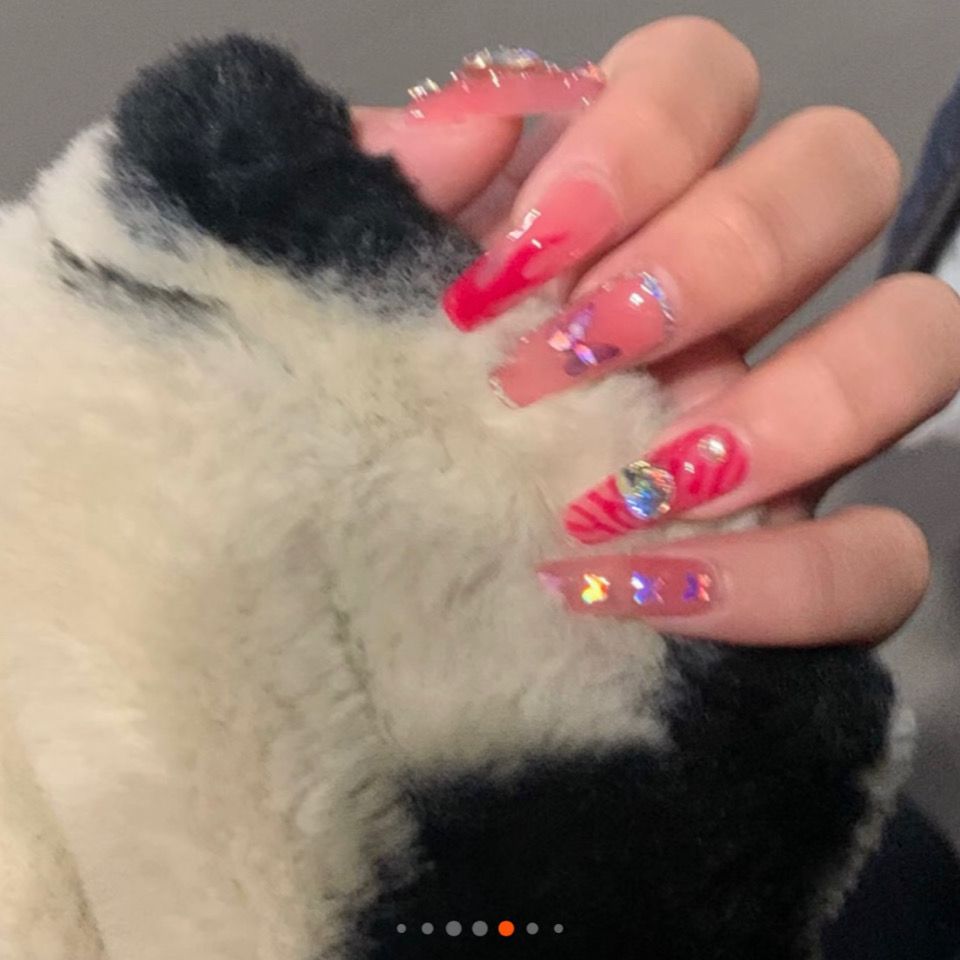Designer: DuoDuo 2007.Handmade nails Press on Nails DIY Nail Art for woman girl Long Coffin pink Cartoon