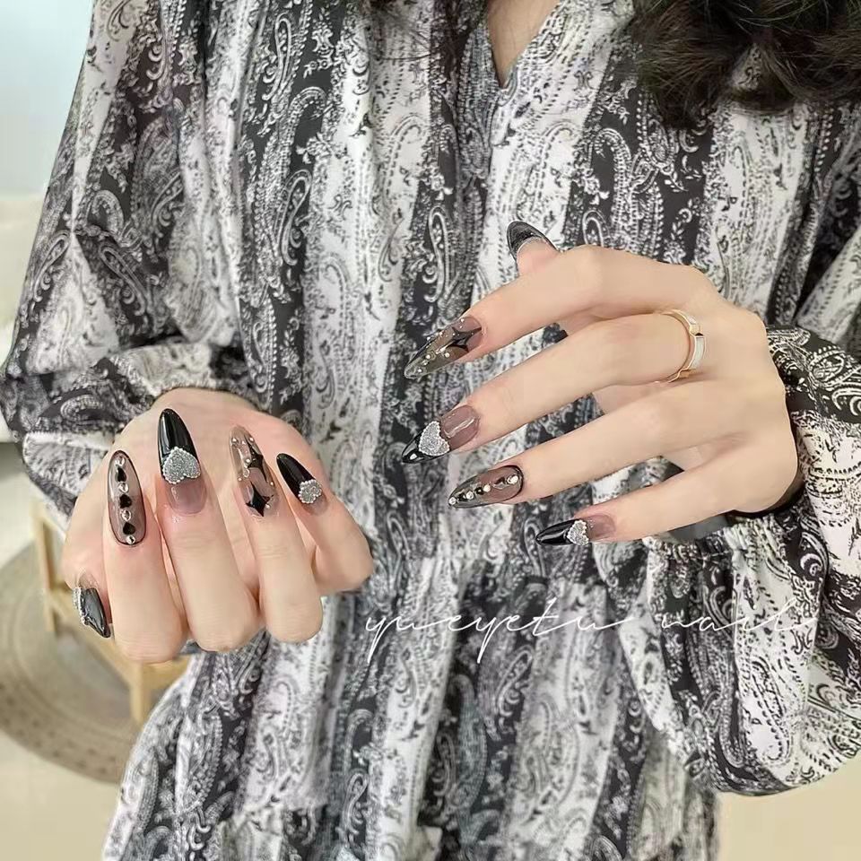 Designer: DuoDuo 1227.Handmade nails Press on Nails DIY Nail Art for woman girl Almond Long black