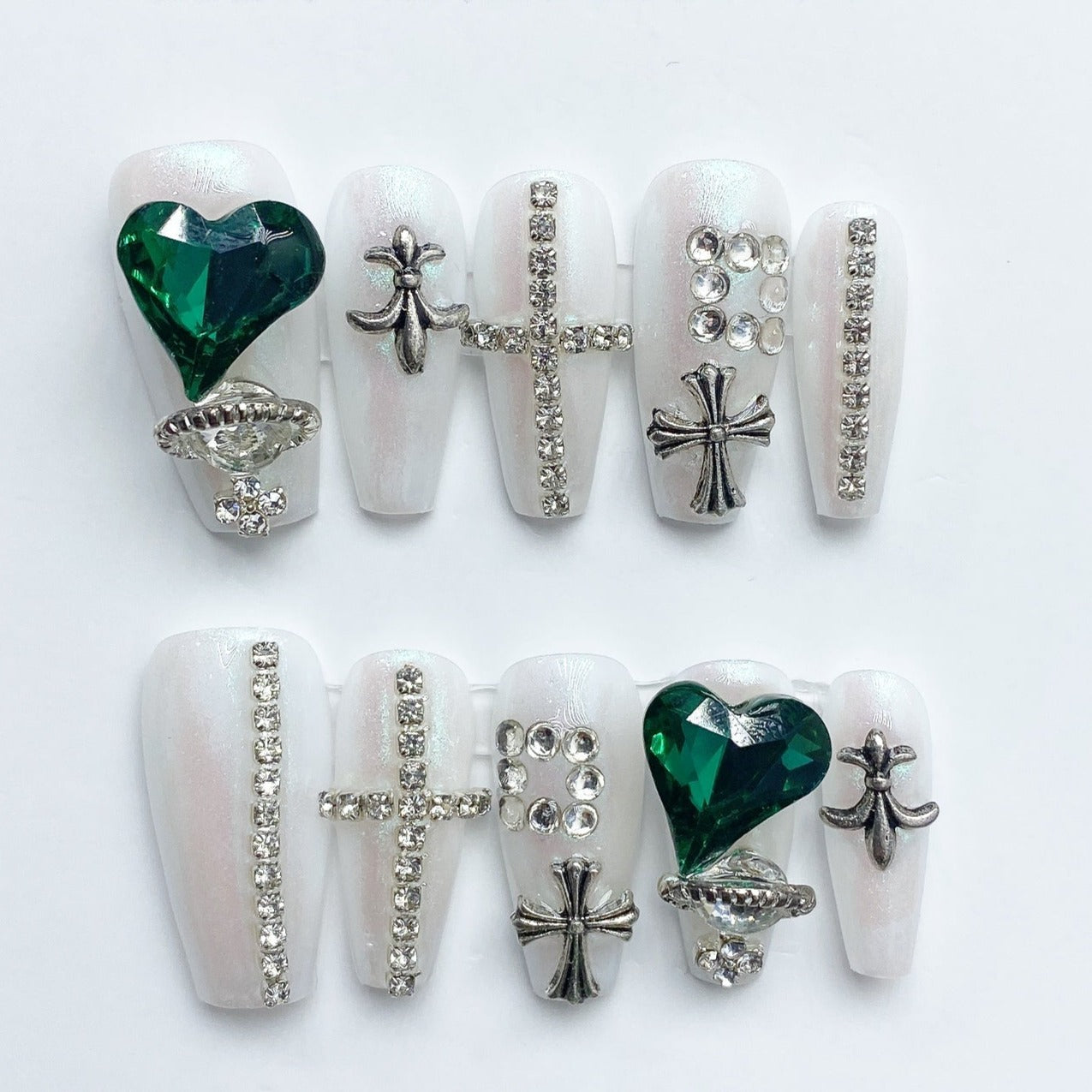 Handmade nails Press on nails DIY Nail Art for woman girl nail design Long Coffin Green Heart Diamond 2023