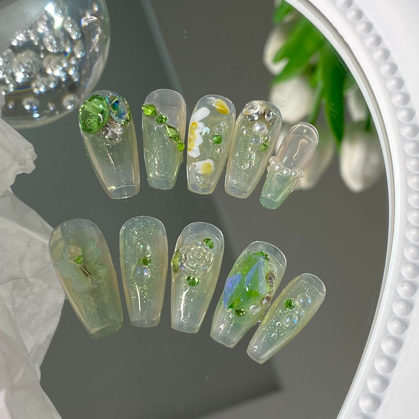 Designer: MaoMao.Handmade Nail Designs Press on Nails DIY  Nail Art for woman girl