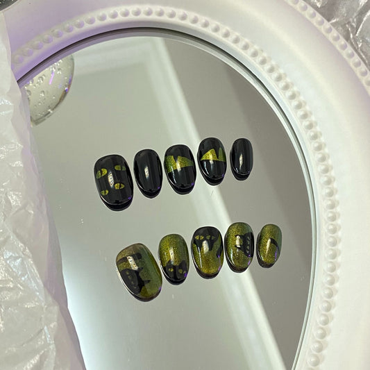 Designer: MaoMao.Handmade Nail Designs Press on Nails DIY  Nail Art for woman girl