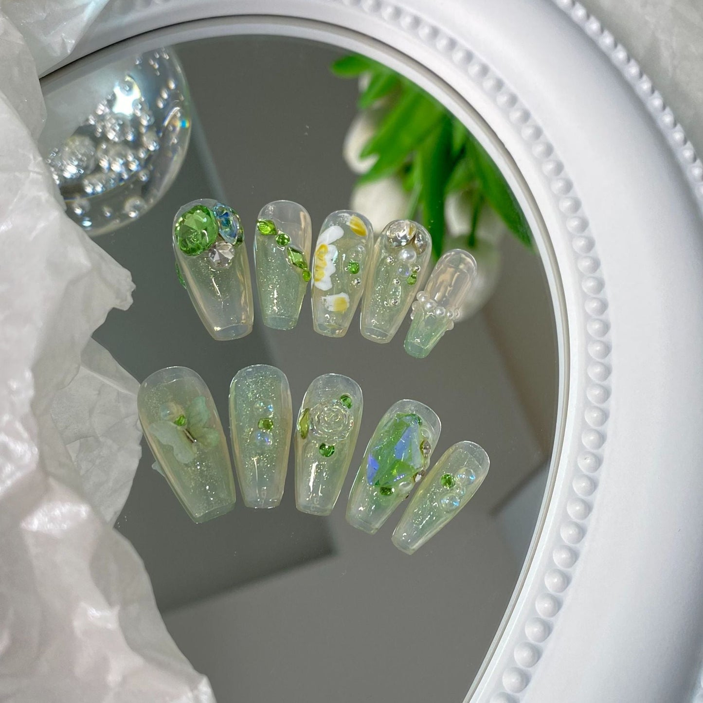 Designer: MaoMao.Handmade Nail Designs Press on Nails DIY  Nail Art for woman girl