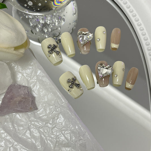Designer: MaoMao.Handmade Nail Designs Press on Nails DIY  Nail Art for woman girl